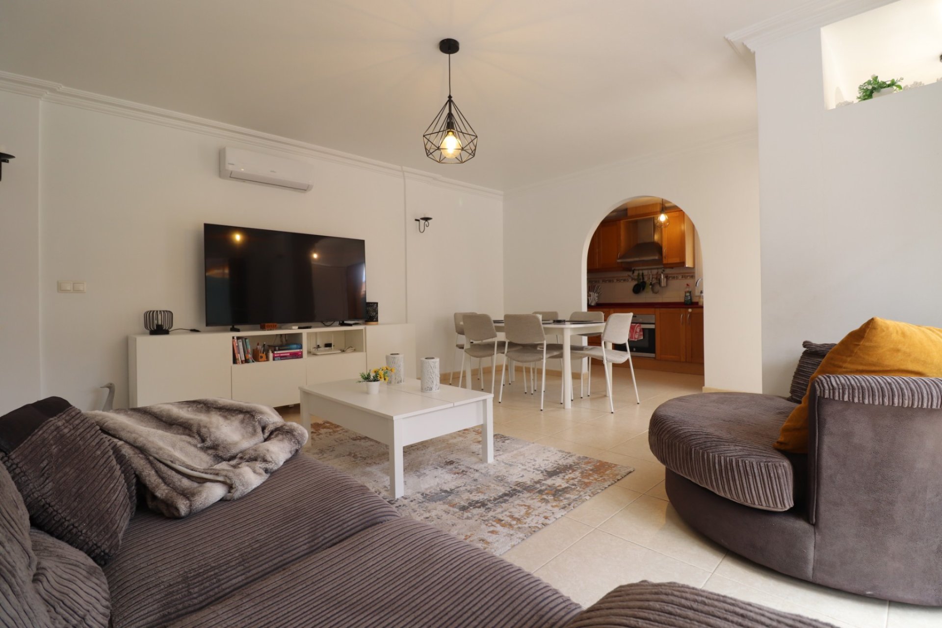 Reventa - Villa / Semi detached - Los Montesinos - La Herrada