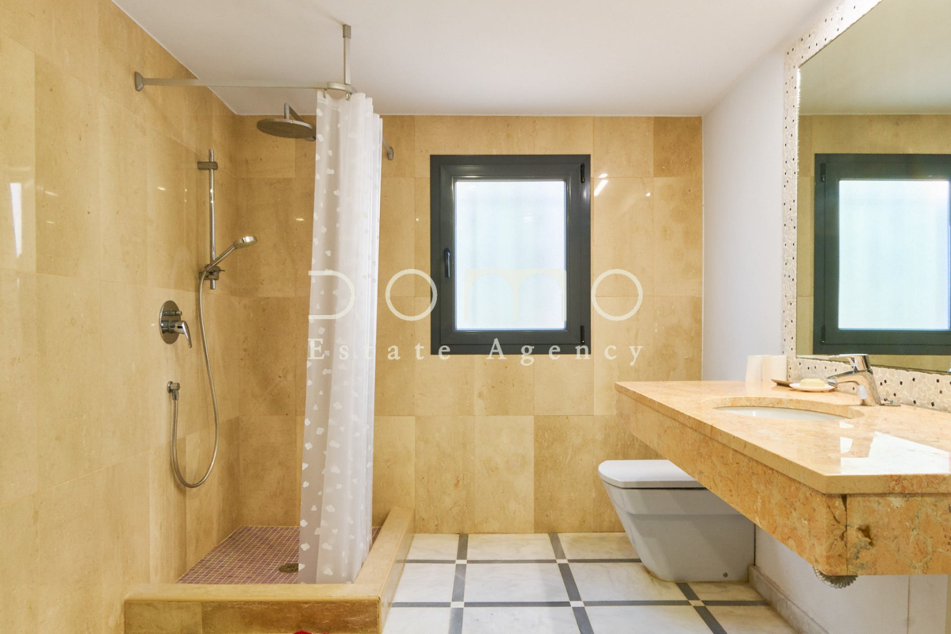 Reventa - Villa / Semi detached - Mojácar