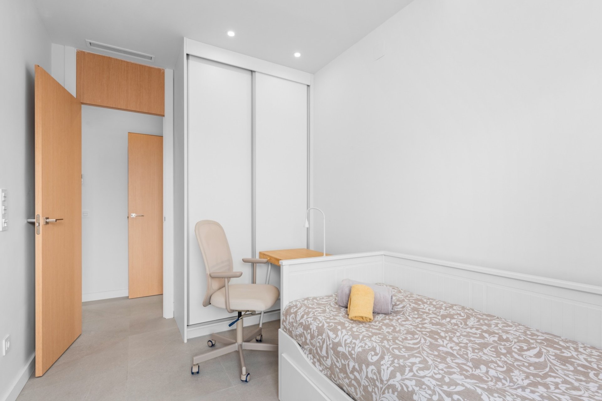 Reventa - Villa / Semi detached - San Fulgencio - La Marina