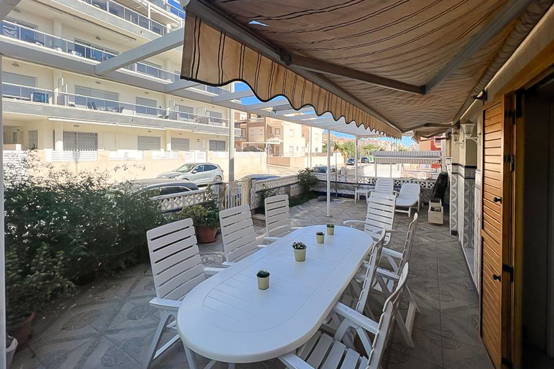 Reventa - Villa / Semi detached - Santa Pola