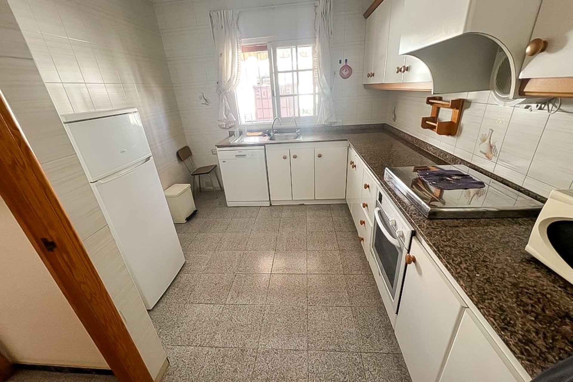 Reventa - Villa / Semi detached - Santa Pola