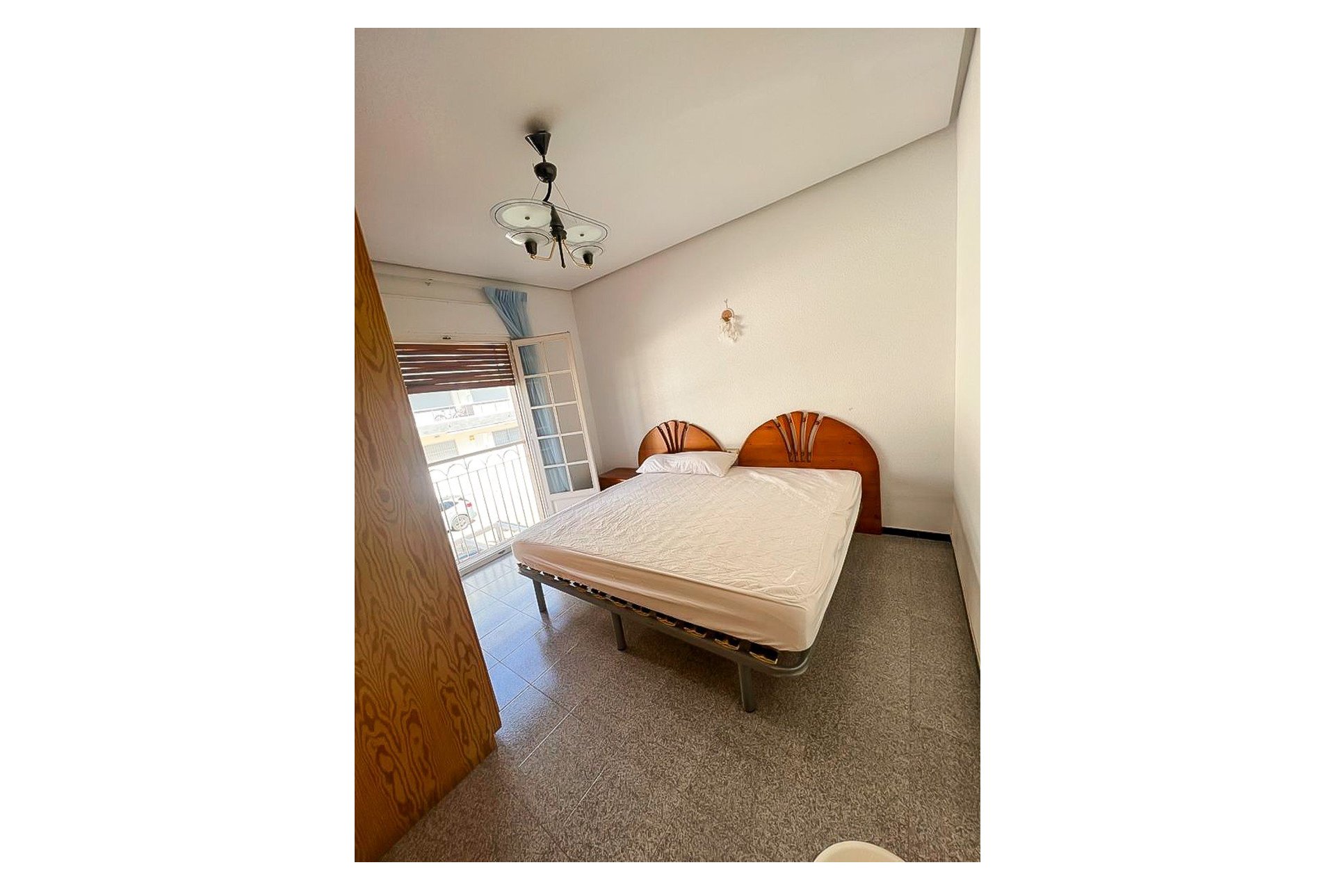 Reventa - Villa / Semi detached - Santa Pola