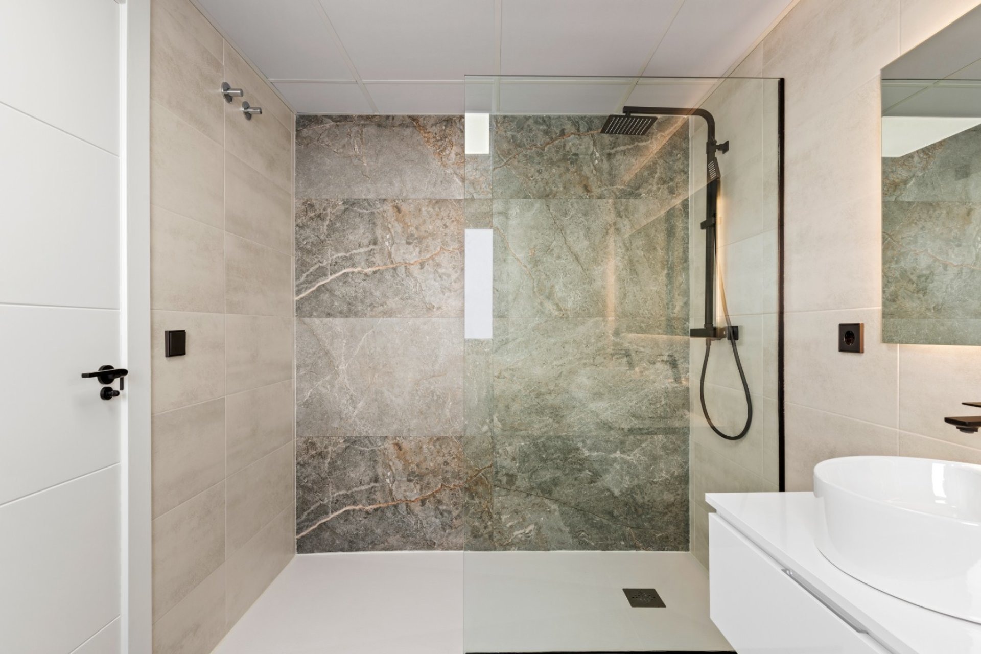 Reventa - Villa / Semi detached - Torre de la Horadada - Torre de La Horadada - Town