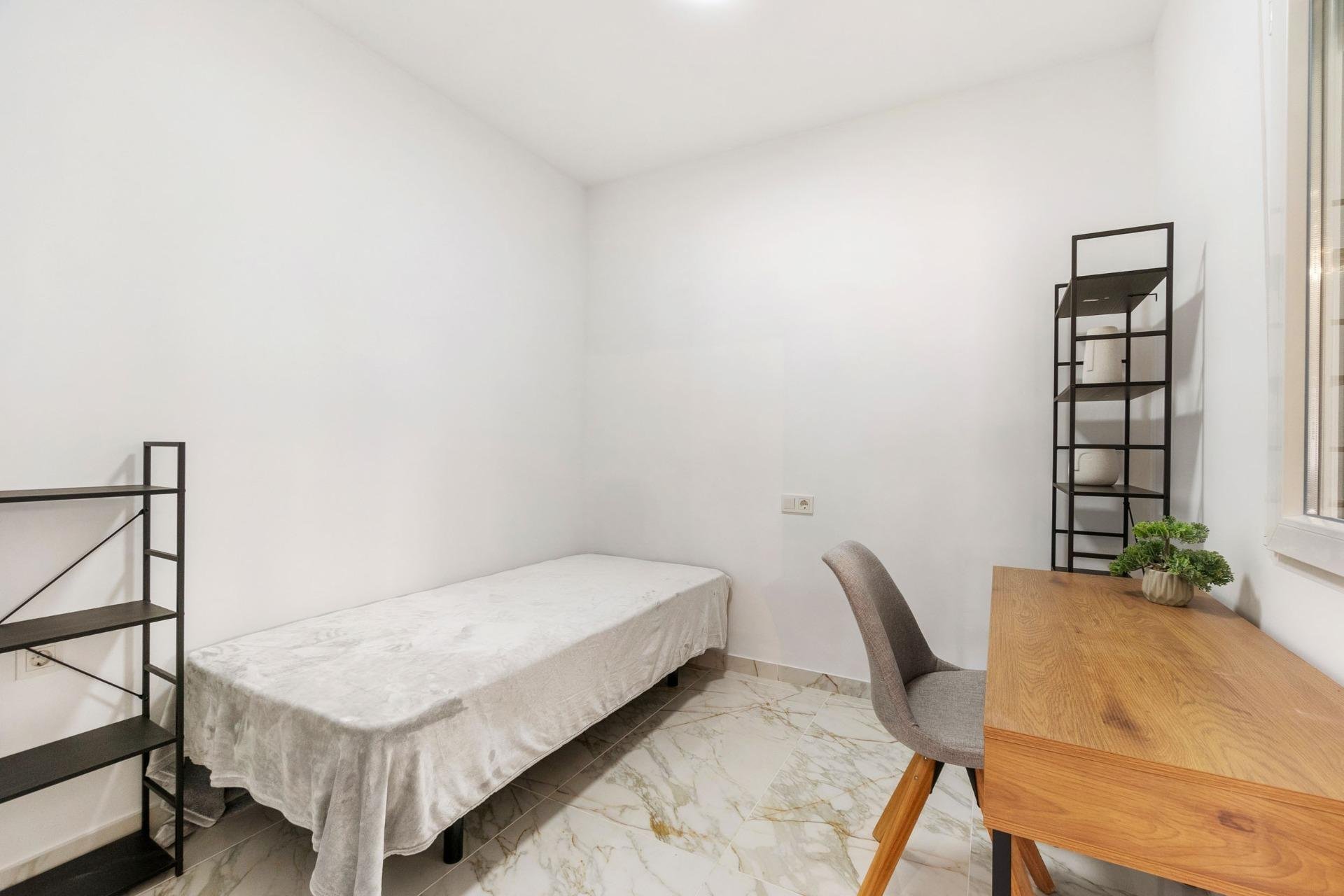 Reventa - Villa / Semi detached - Torrevieja - El chaparral