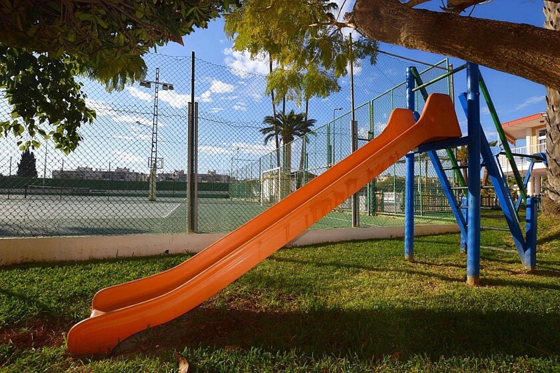 Reventa - Villa - Torrevieja - Calas - norte ciudad