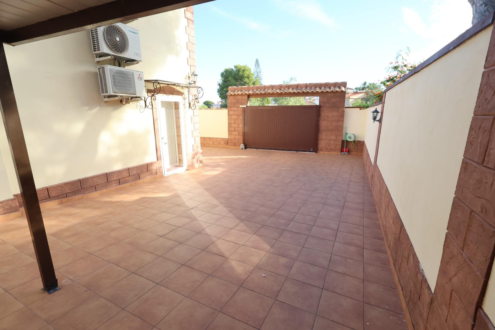 Reventa - Villa - Torrevieja - Los Balcones - Los Altos del Edén