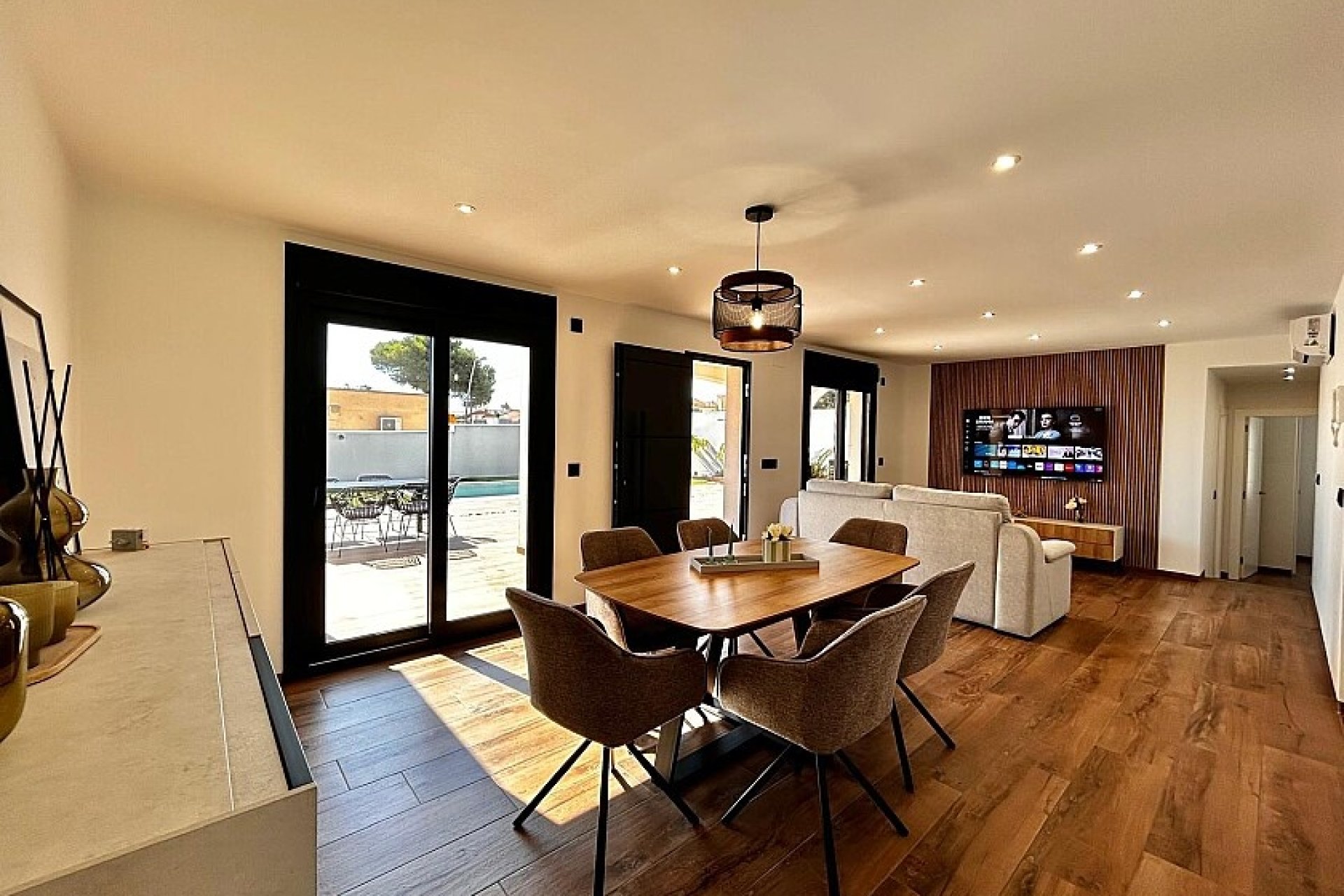 Reventa - Villa - Torrevieja - Los Balcones