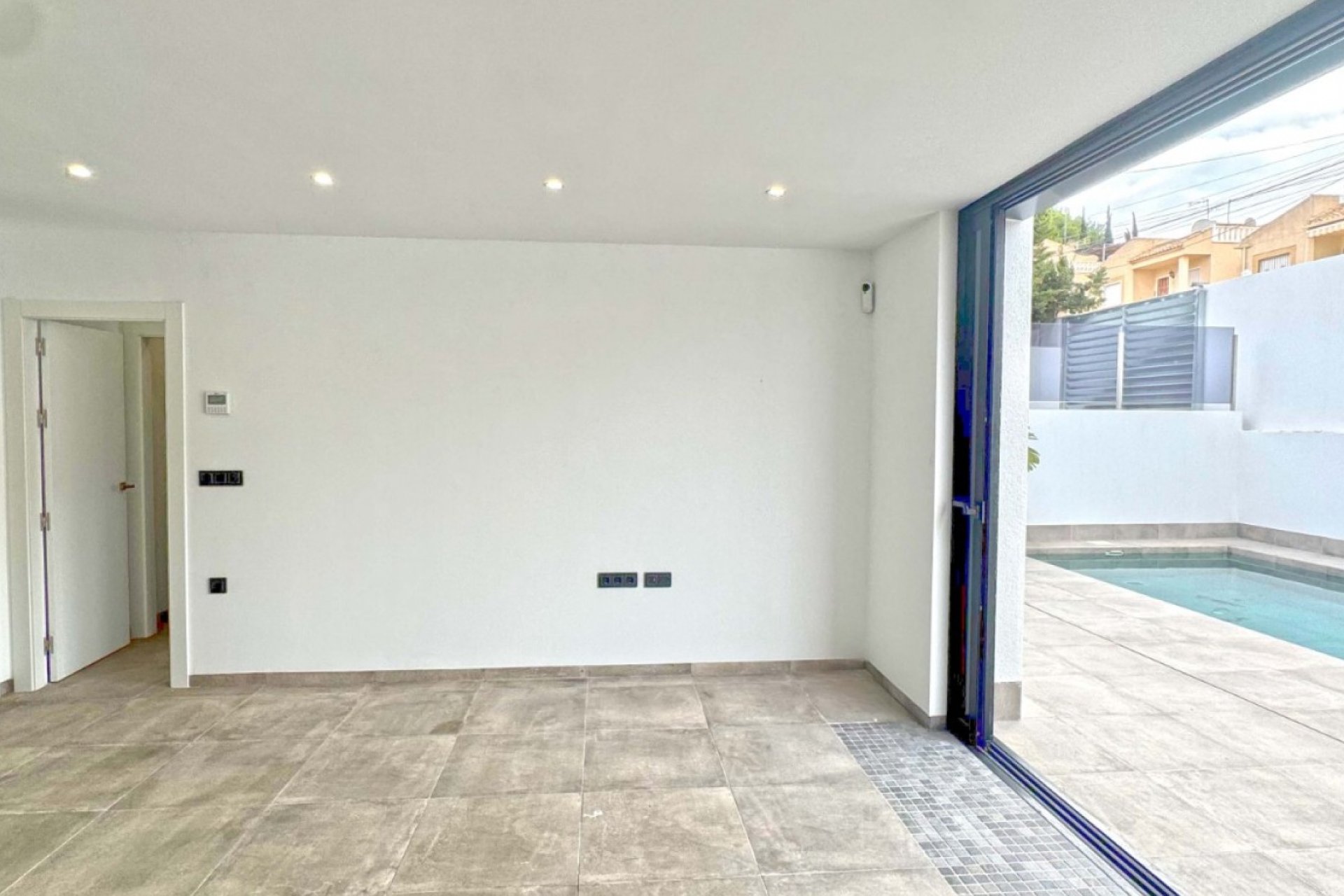 Reventa - Villa - Torrevieja - Los Balcones