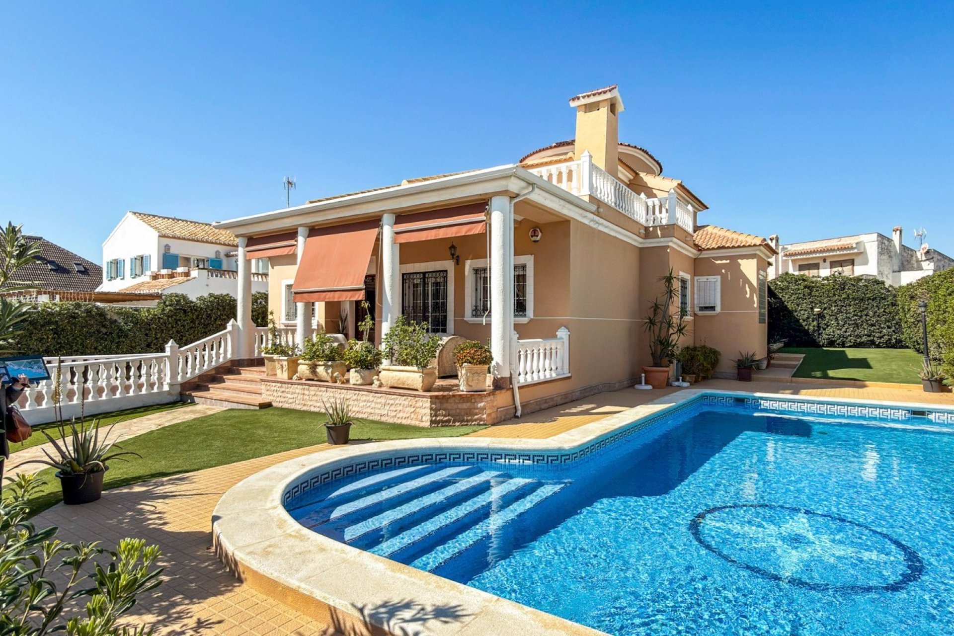 Reventa - Villa - Torrevieja - Torrelamata - La Mata