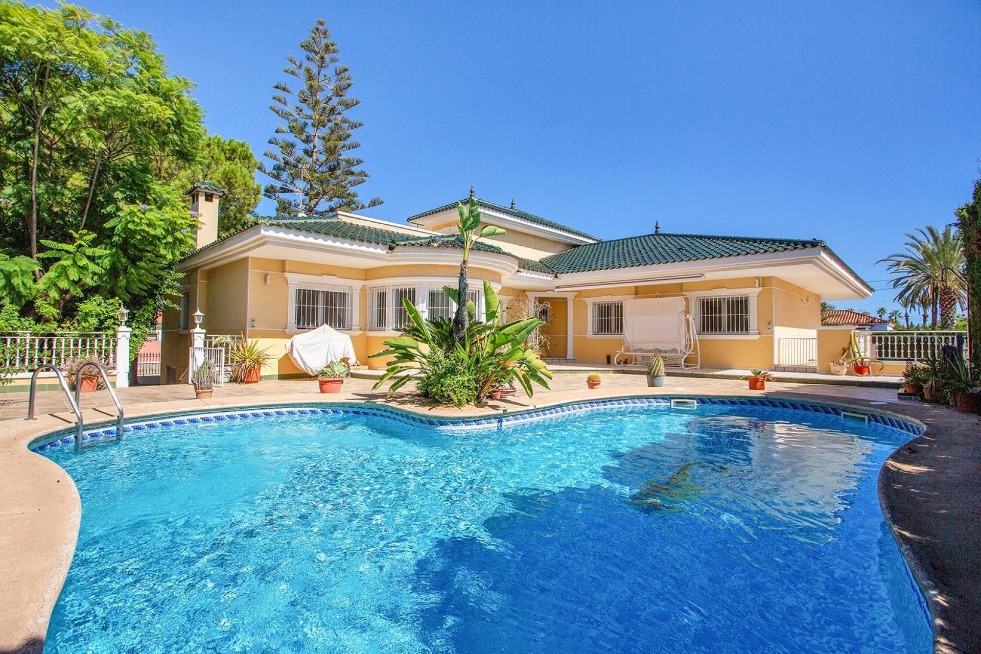 Reventa - Villa - Torrevieja