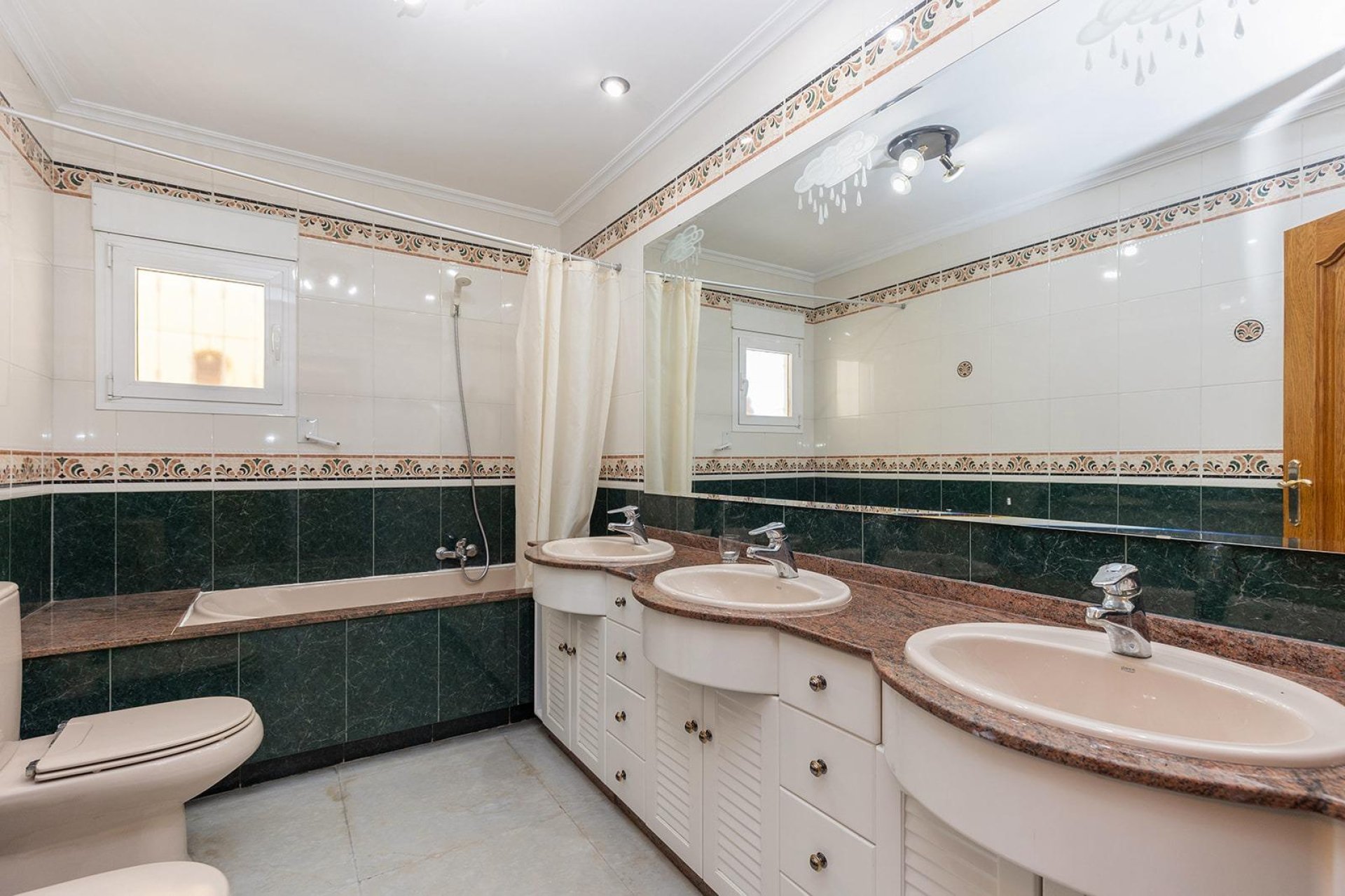 Reventa - Villa - Torrevieja
