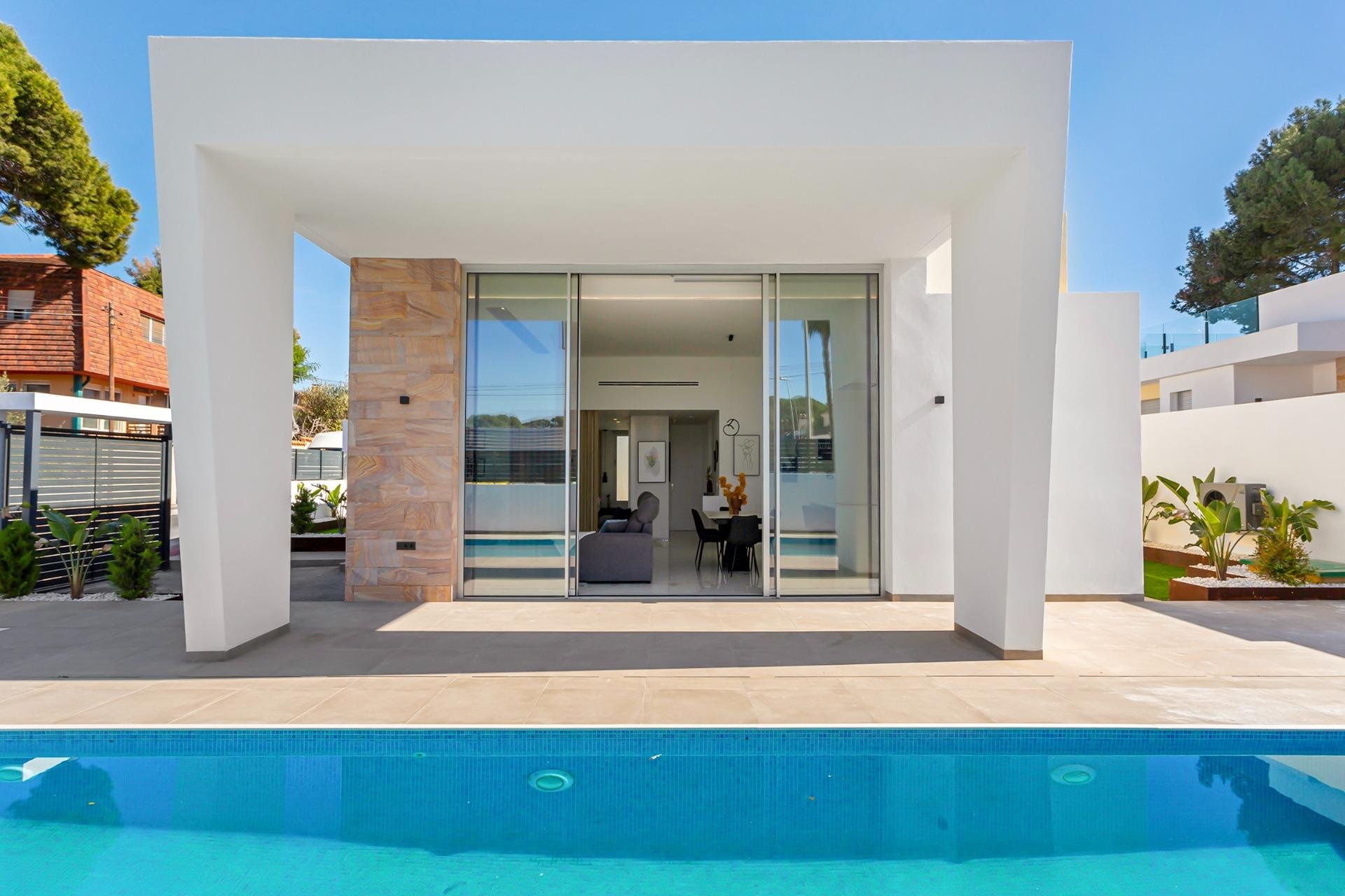 Reventa - Villa - Torrevieja