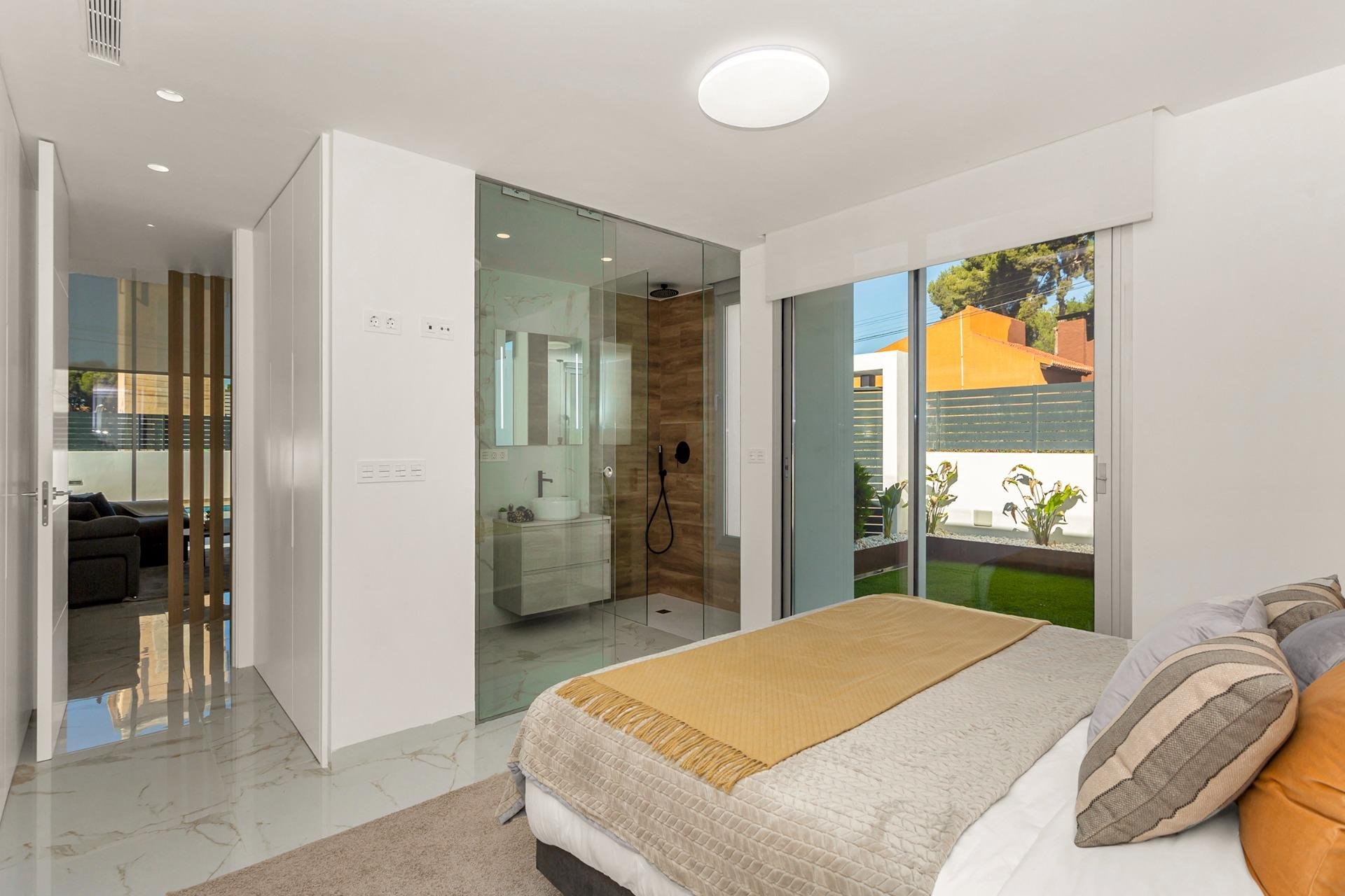 Reventa - Villa - Torrevieja