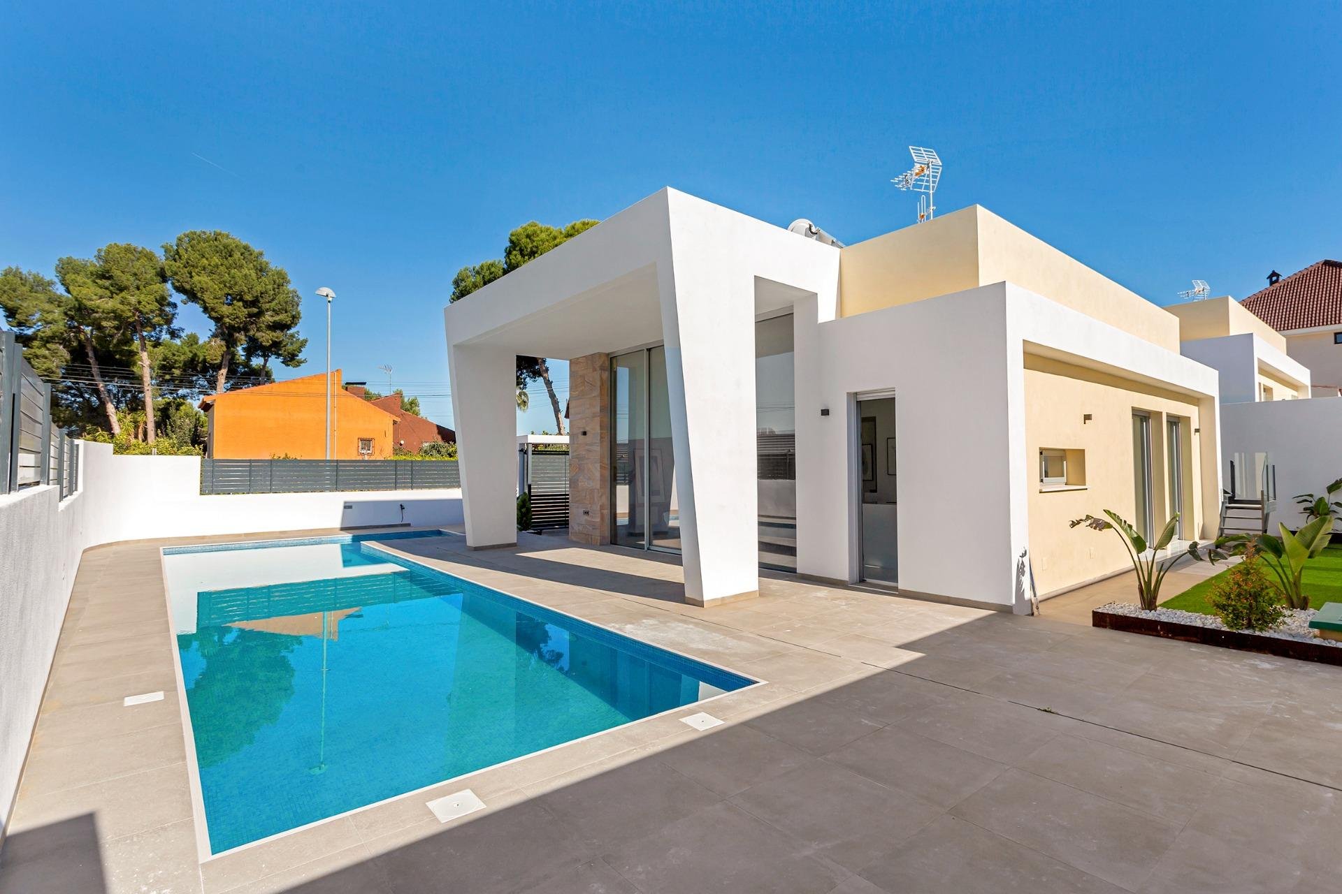 Reventa - Villa - Torrevieja
