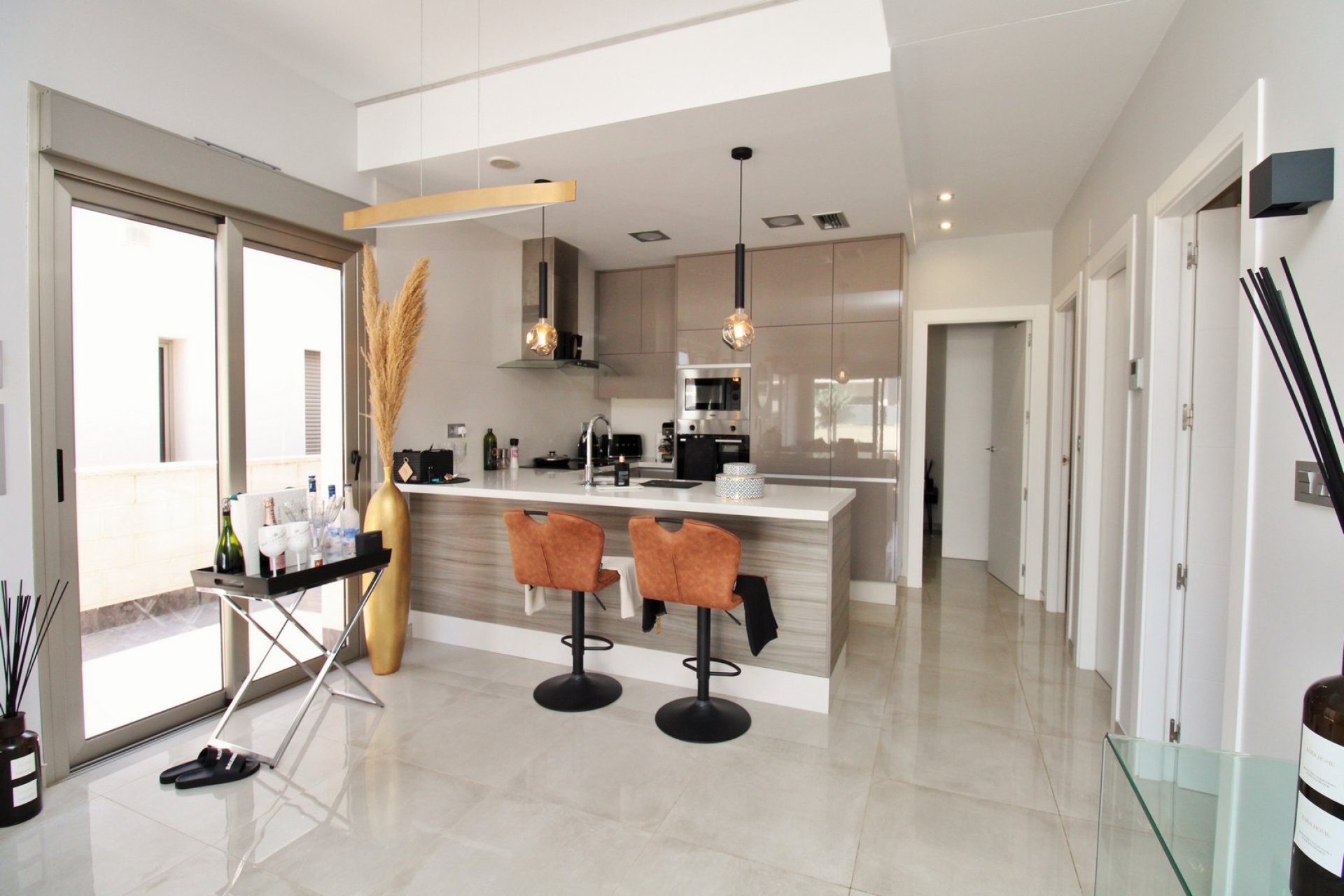 Reventa - Villa - Villamartin - Villamartín