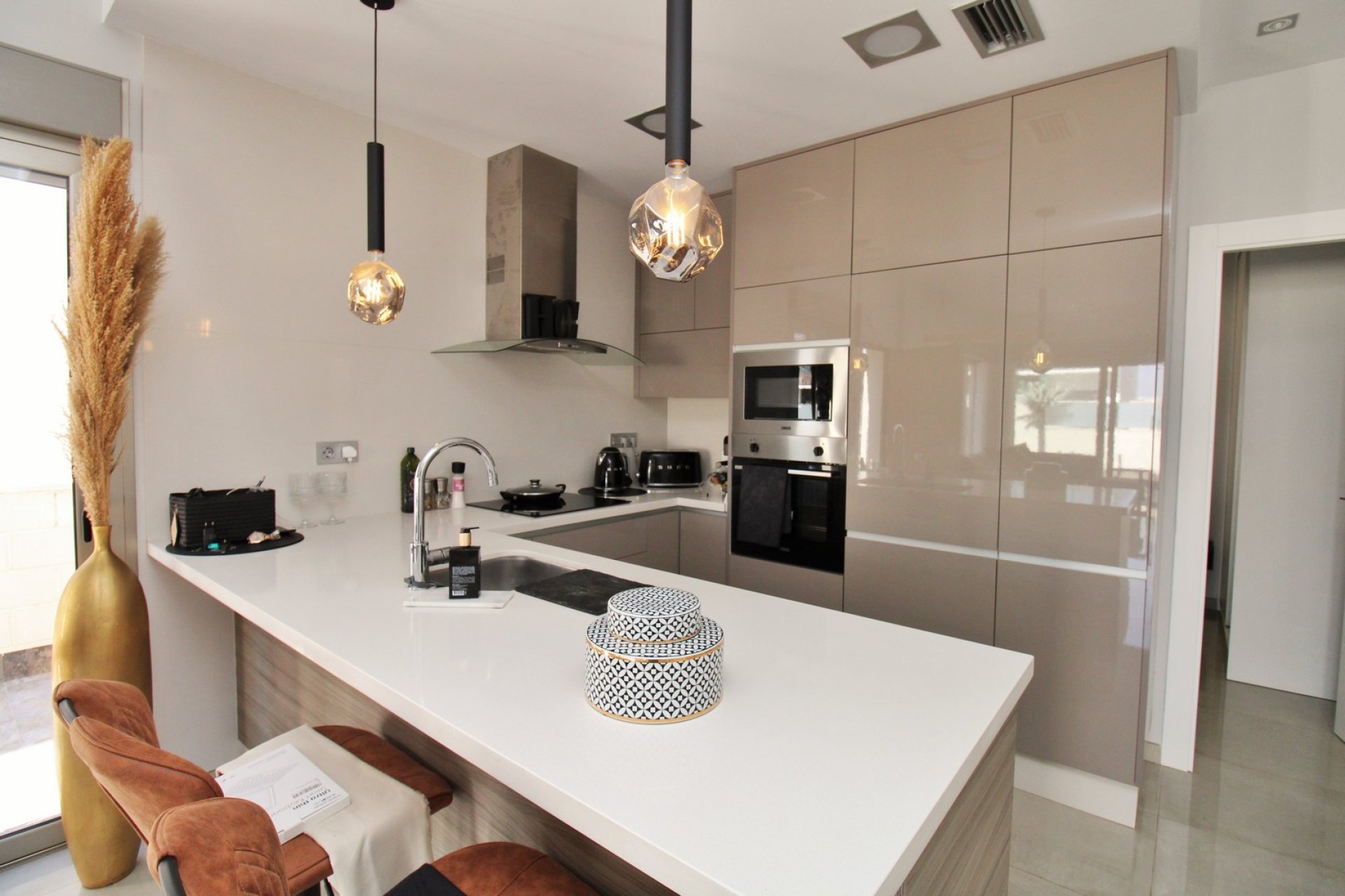 Reventa - Villa - Villamartin - Villamartín