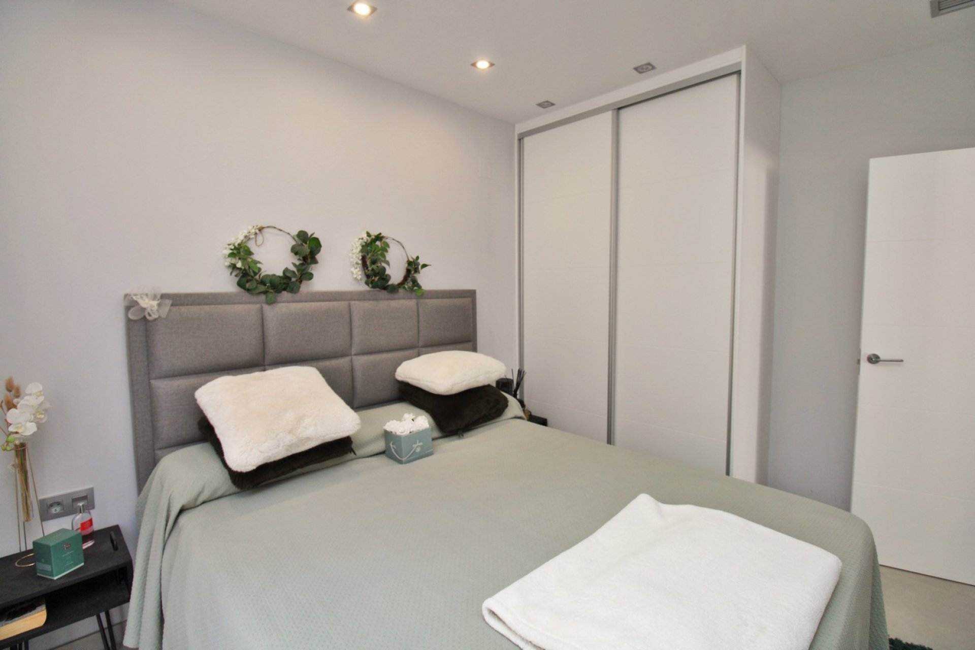 Reventa - Villa - Villamartin - Villamartín