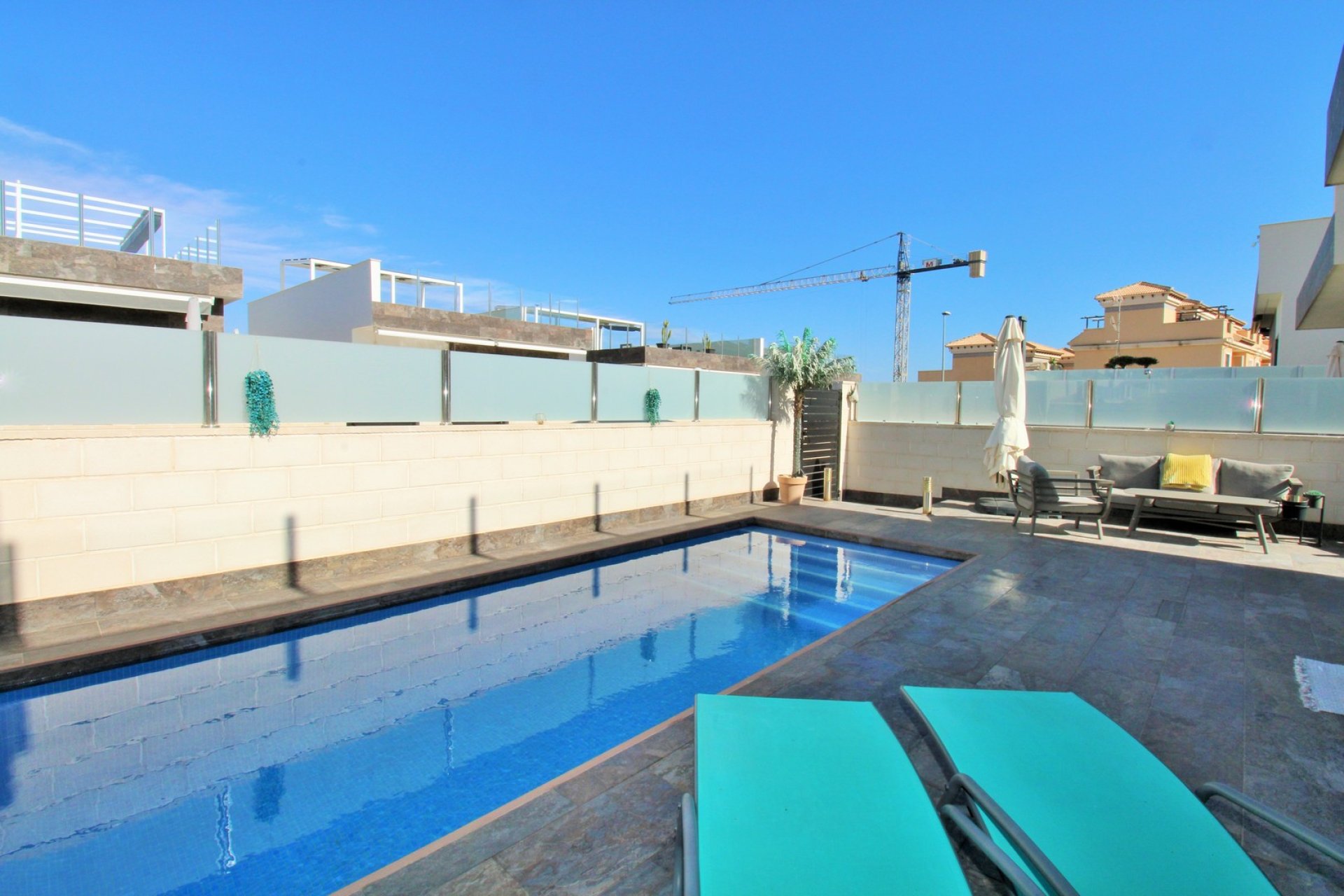 Reventa - Villa - Villamartin - Villamartín