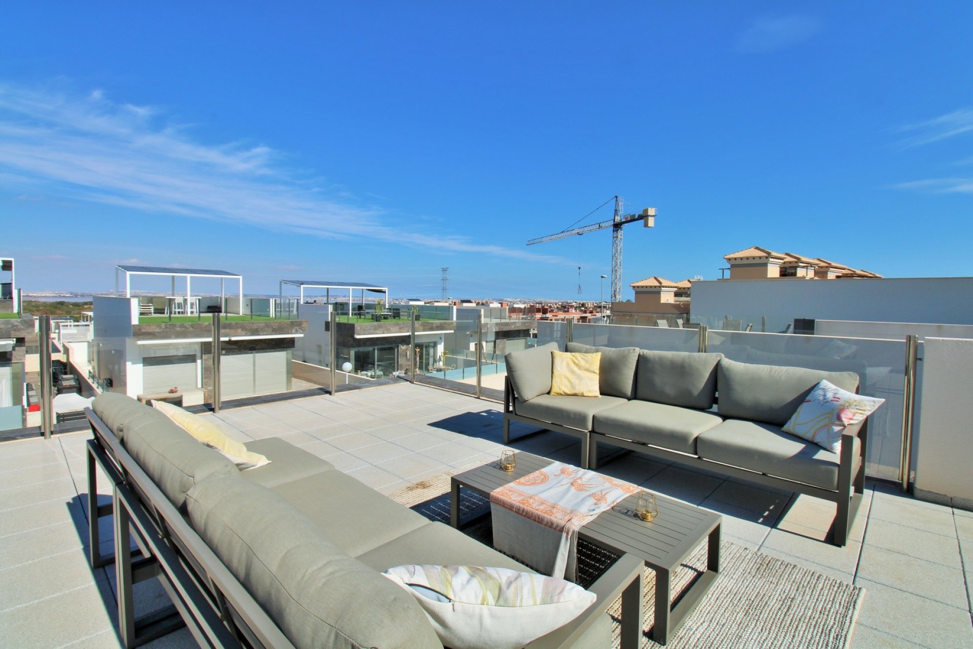 Reventa - Villa - Villamartin - Villamartín
