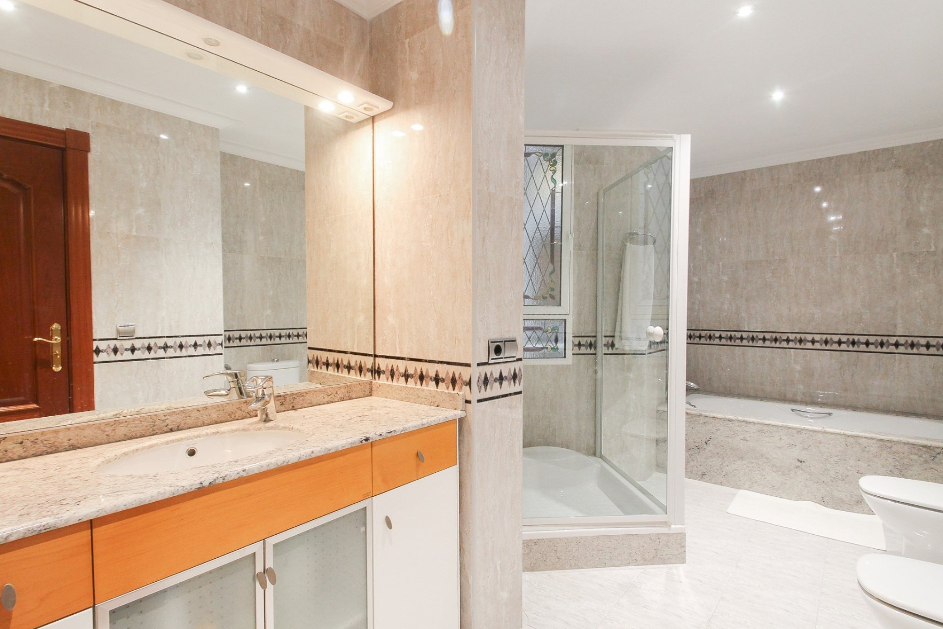 Revente - Appartement - Alicante - Center