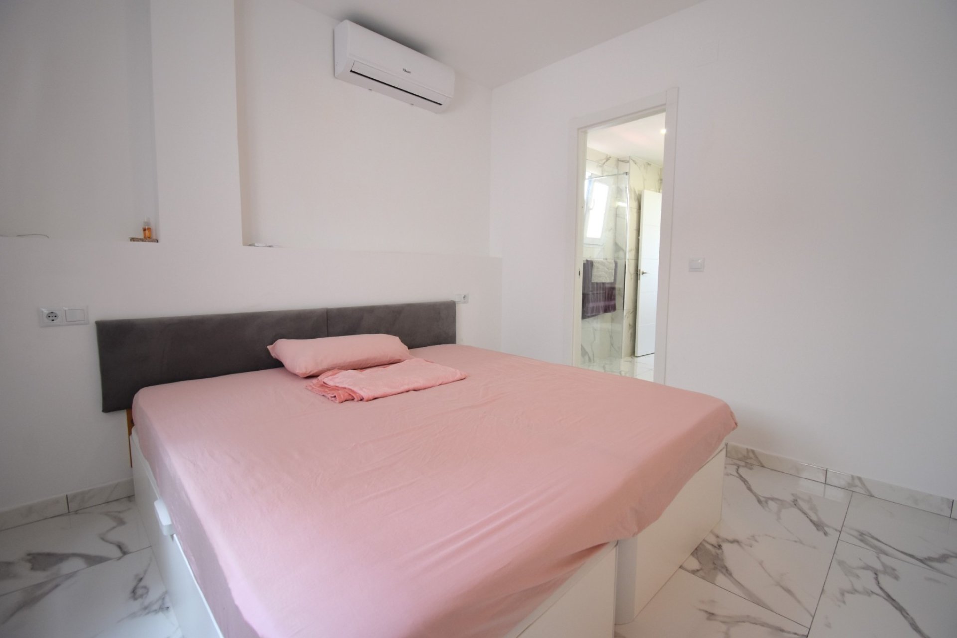 Revente - Appartement - Orihuela Costa - Villamartin