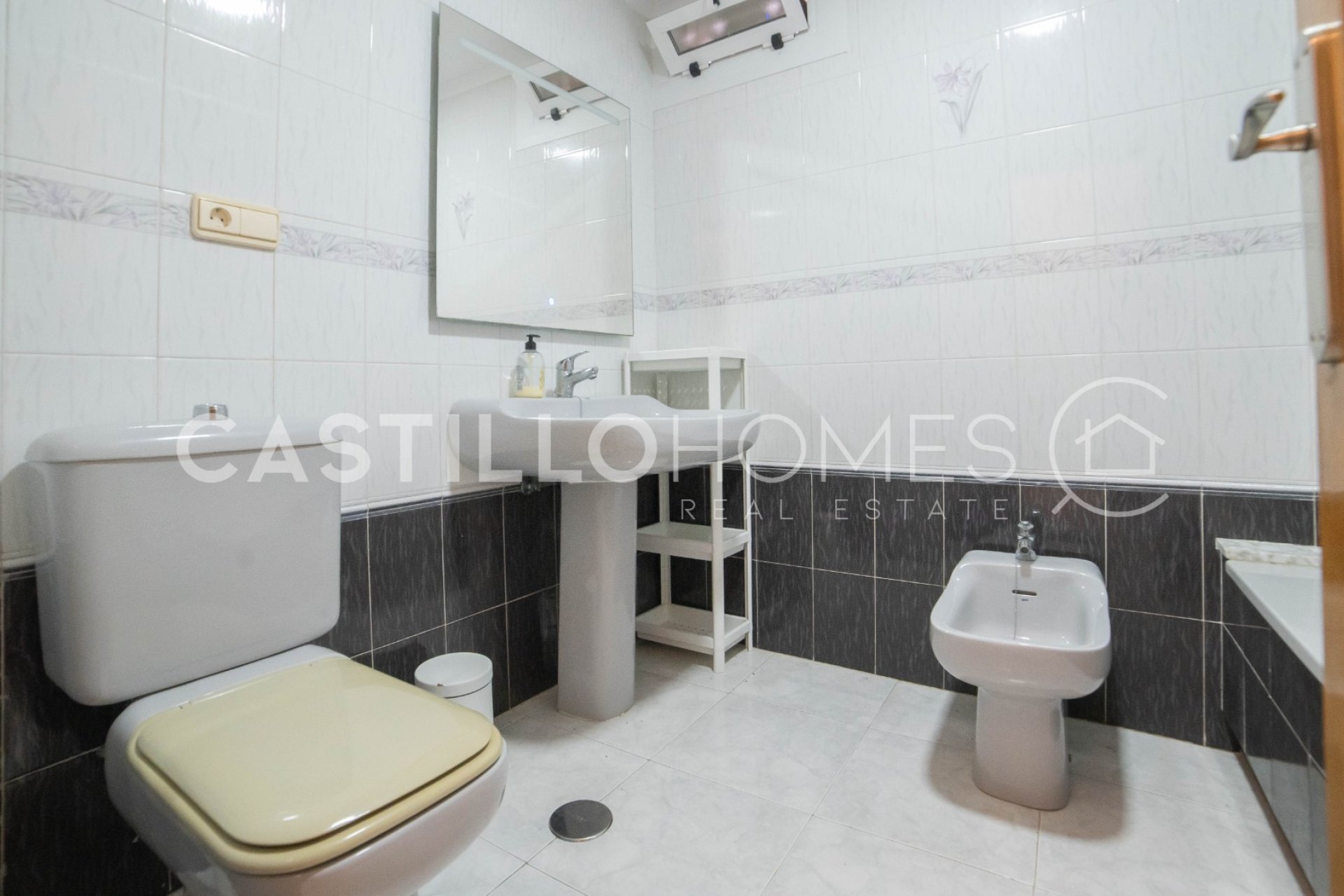 Revente - Appartement - Torrevieja - Centro