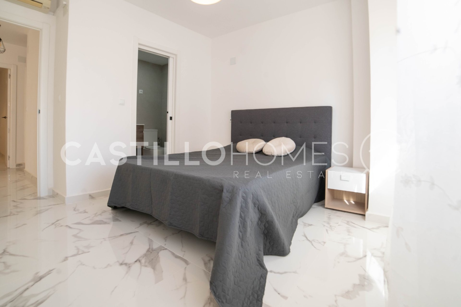 Revente - Appartement - Torrevieja - Centro