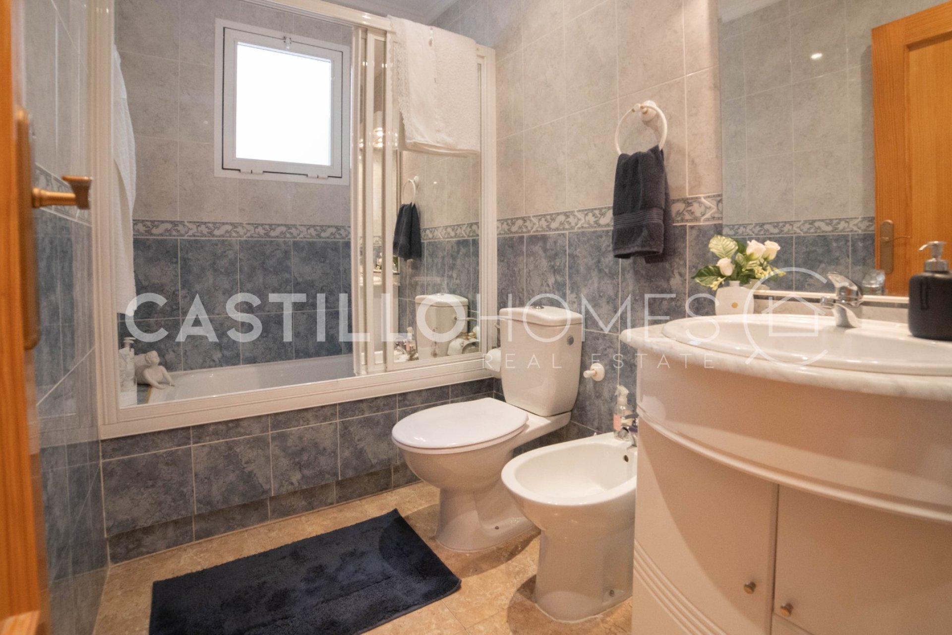 Revente - Appartement - Torrevieja - Centro