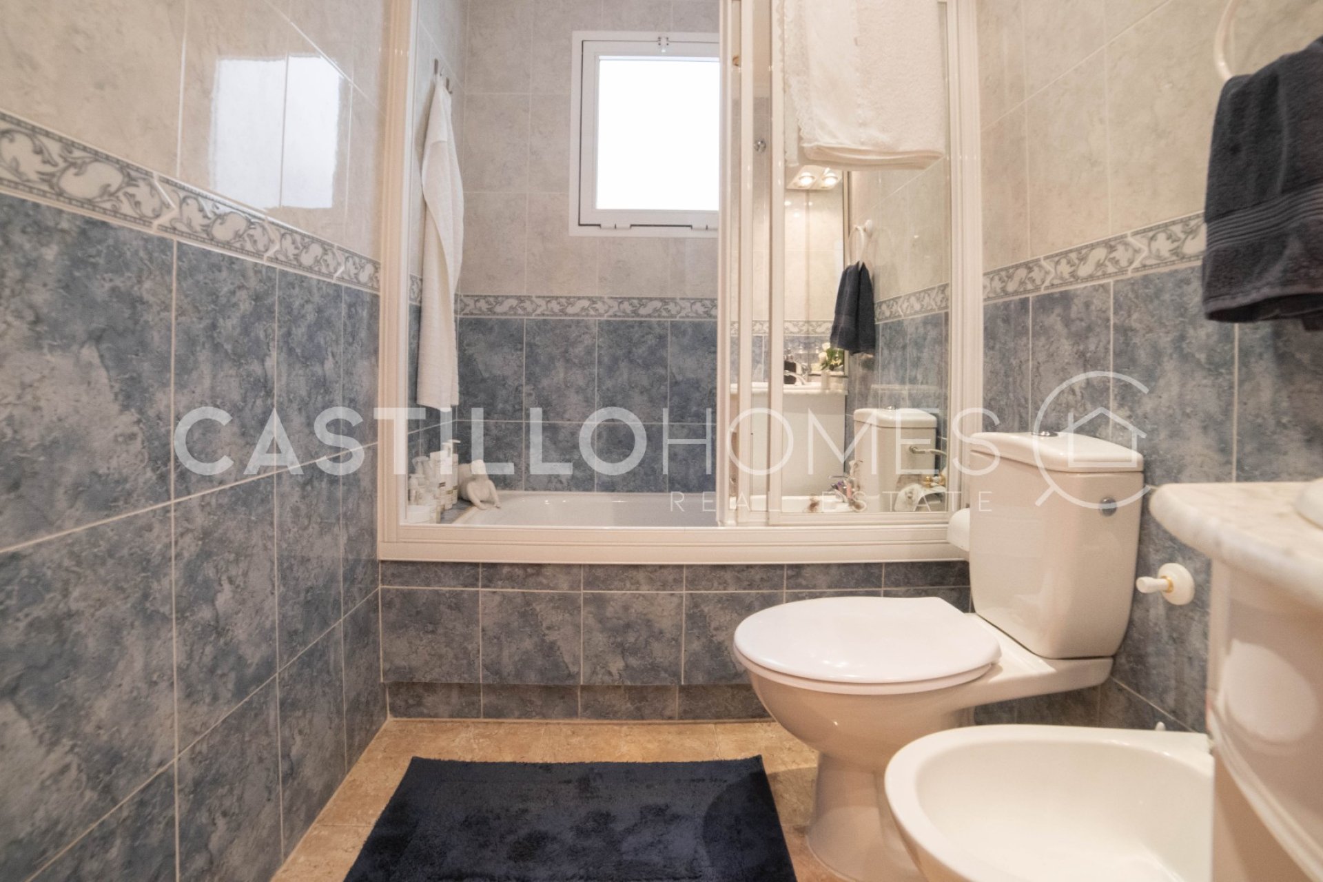 Revente - Appartement - Torrevieja - Centro