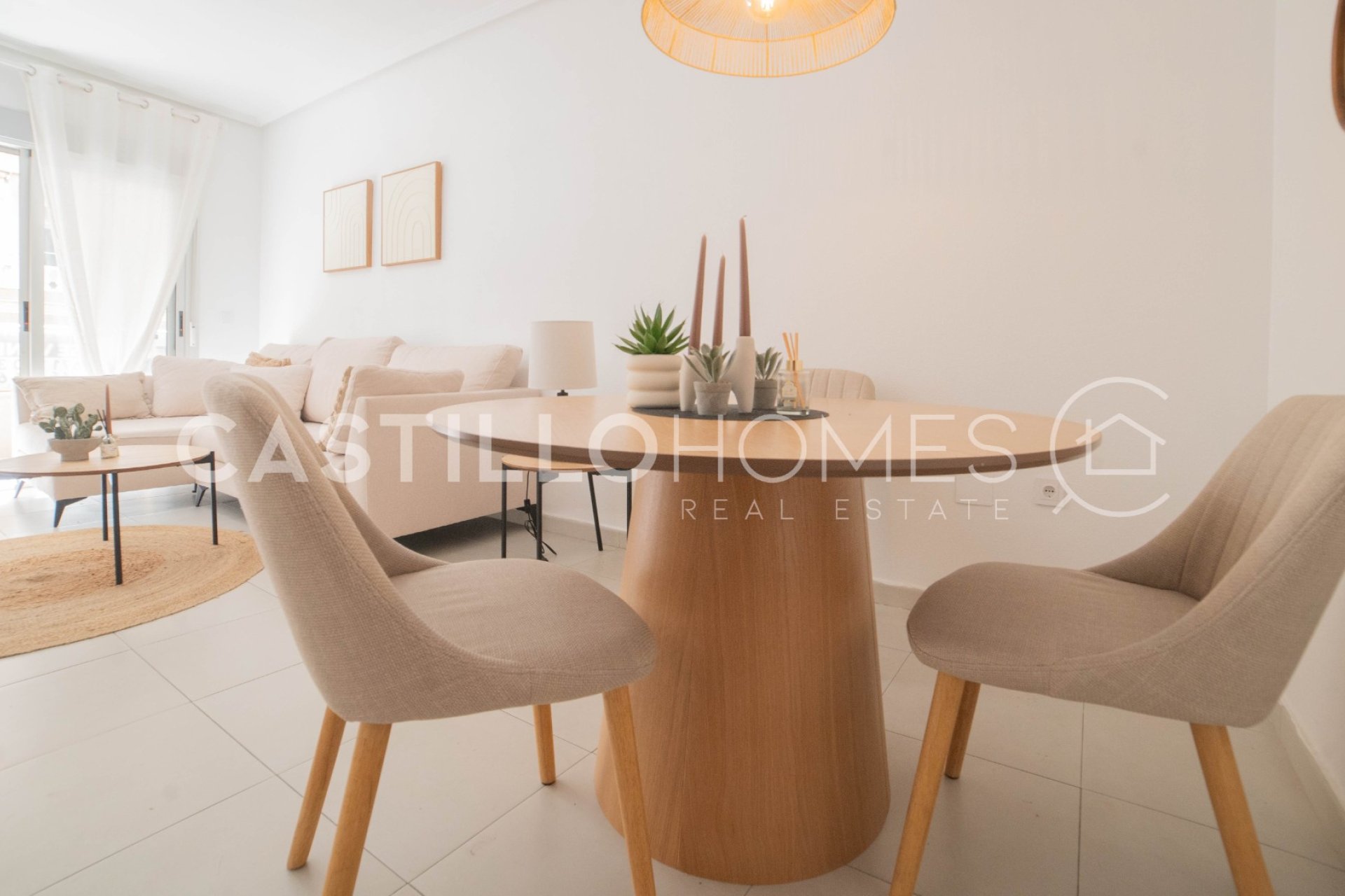 Revente - Appartement - Torrevieja - Centro