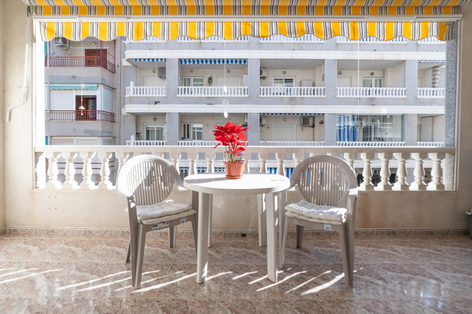 Revente - Appartement - Torrevieja - Centro