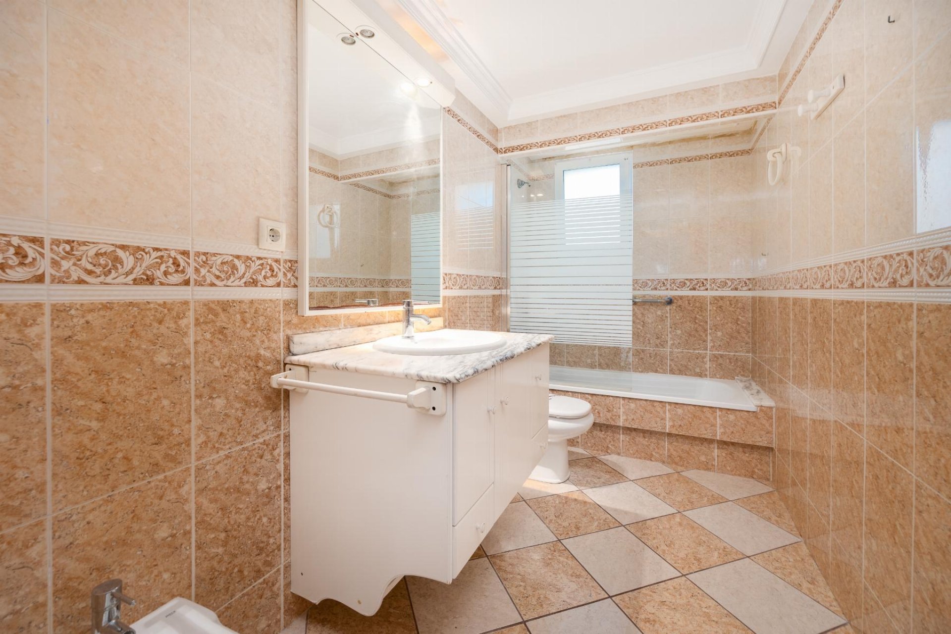 Revente - Appartement - Torrevieja - Centro