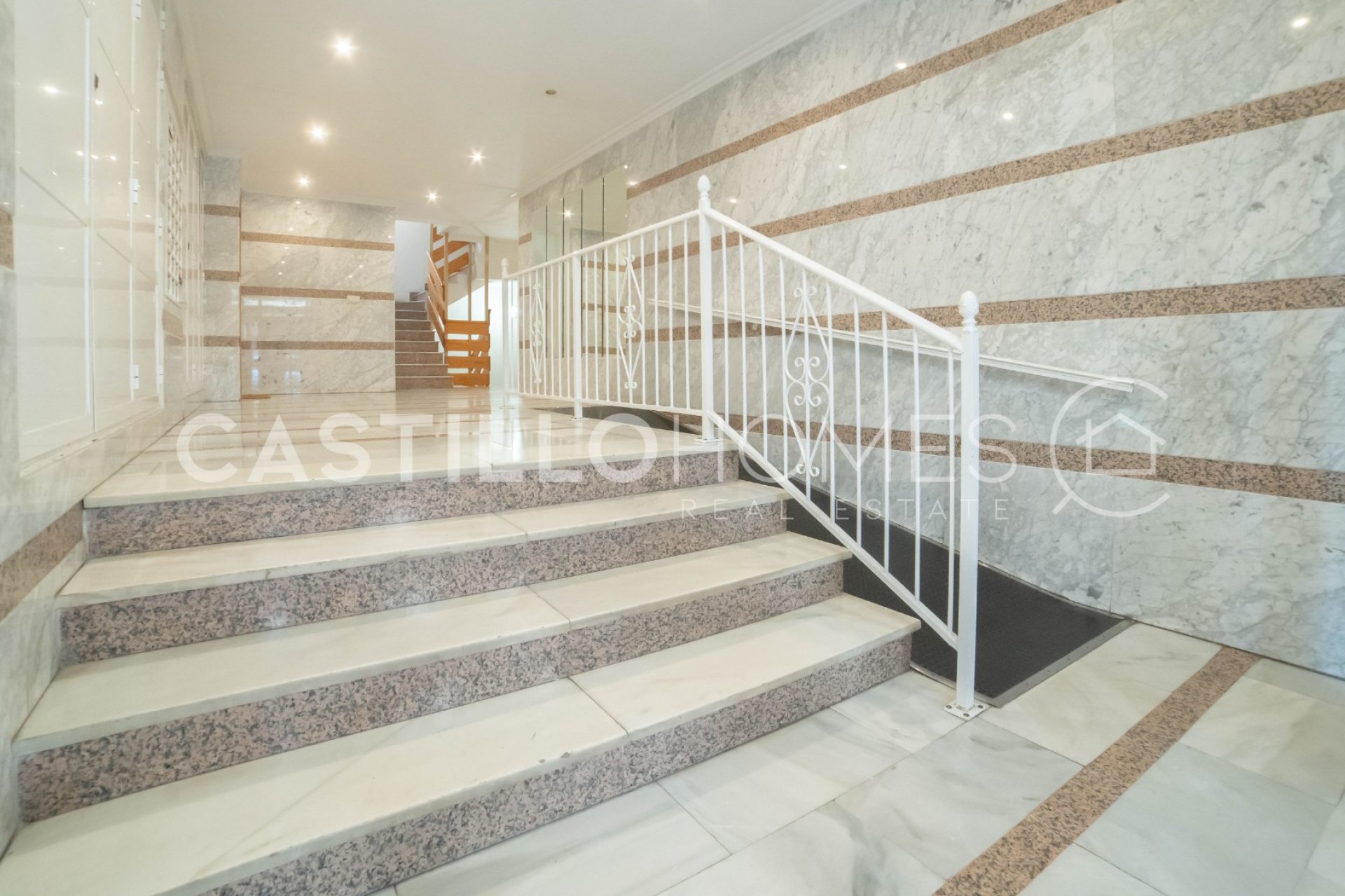 Revente - Appartement - Torrevieja - Centro