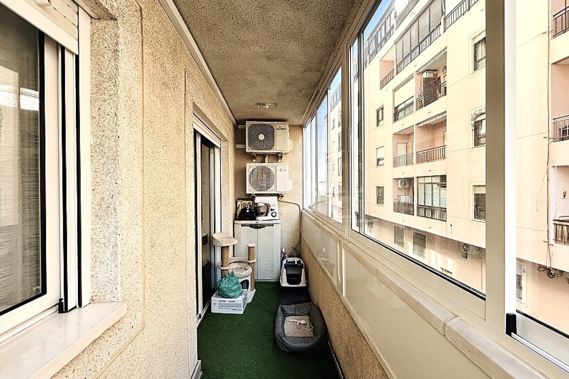 Revente - Appartement - Torrevieja - Nueva Torrevieja