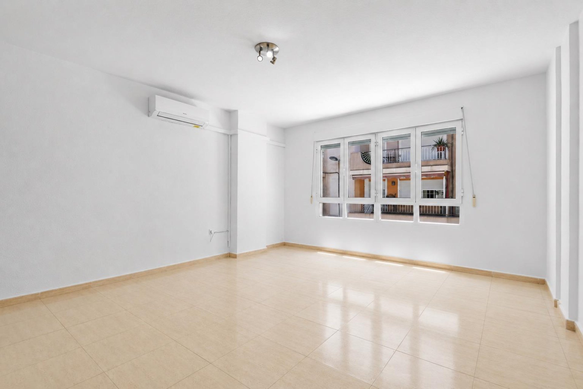 Revente - Appartement - Torrevieja - Puerto Deportivo