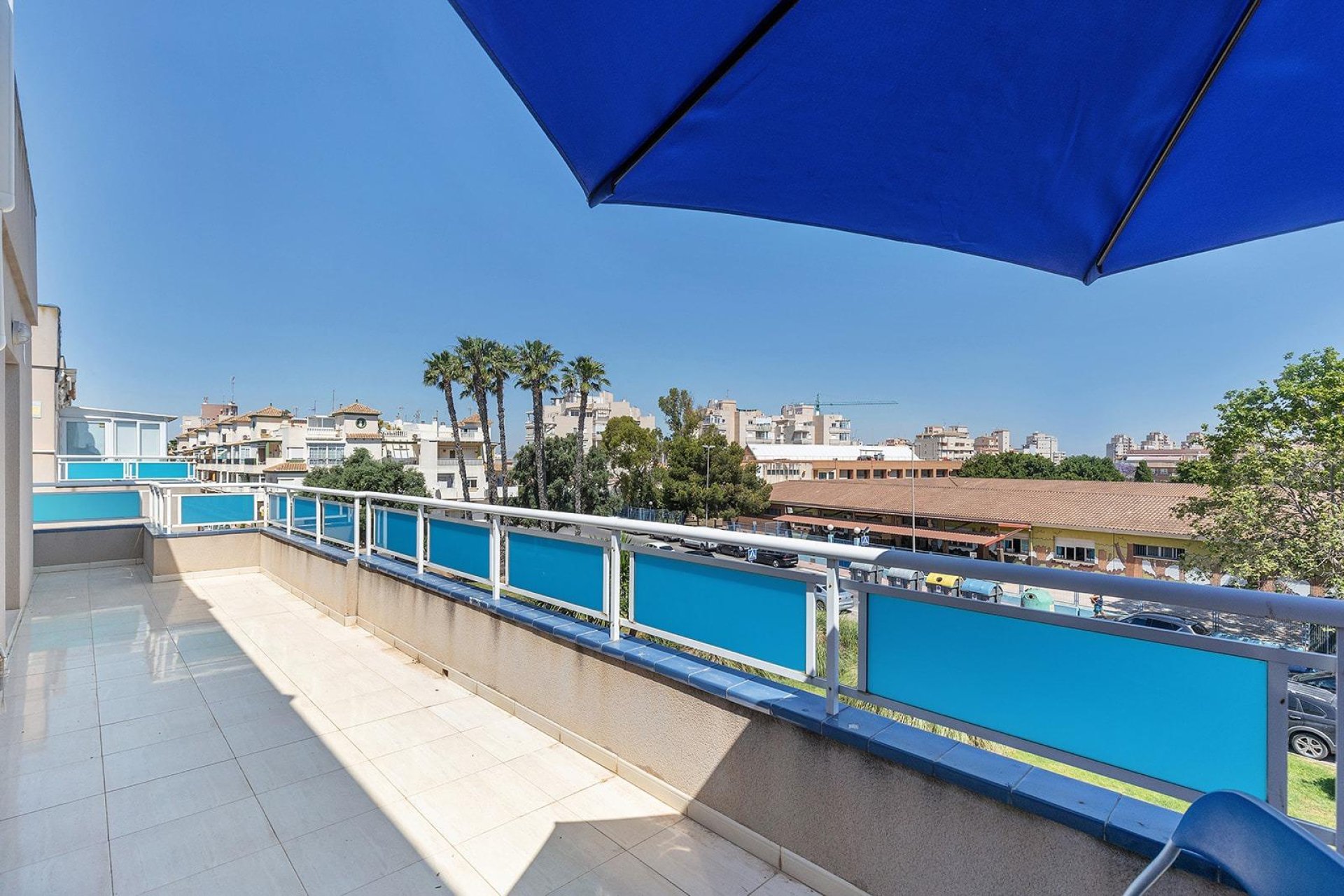 Revente - Attique - Torrevieja - Estacion de autobuses
