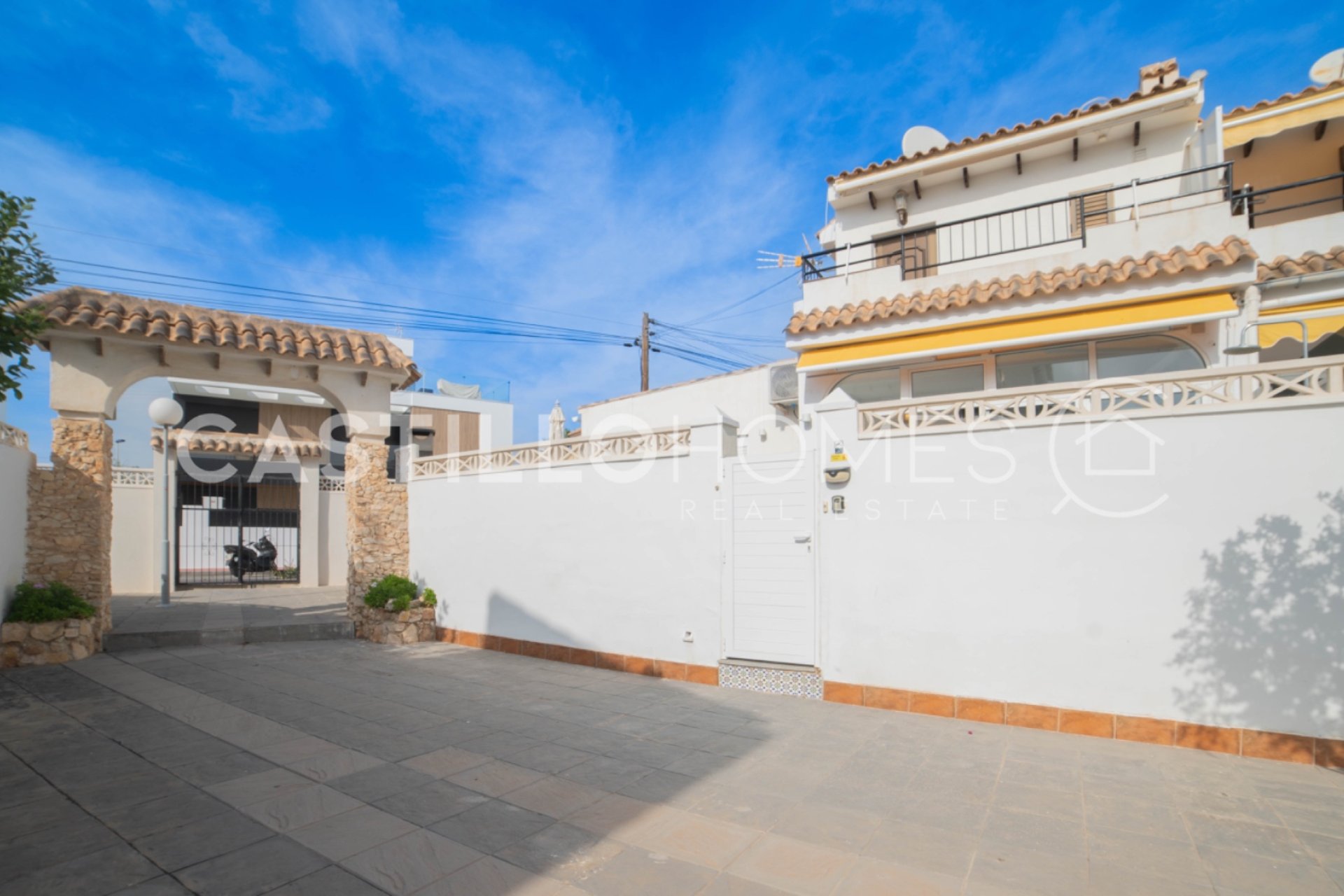 Revente - Bungalow - Torrevieja - Aguas Nuevas