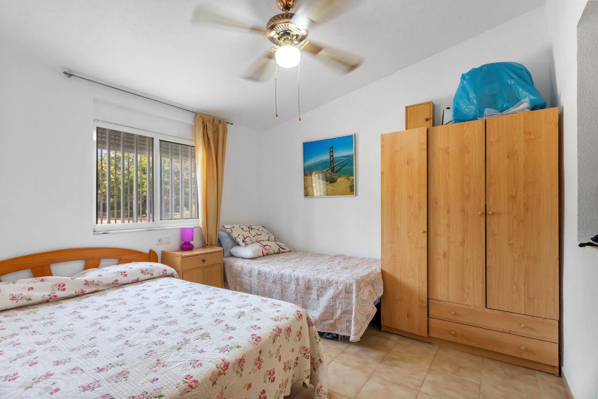 Revente - Bungalow - Torrevieja - Playa de los Naufragos