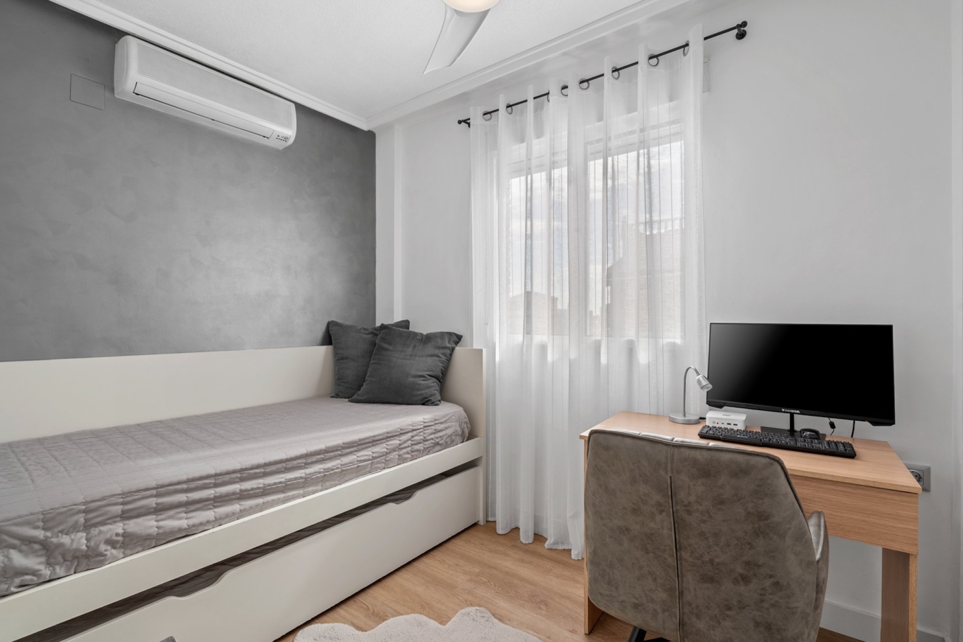 Revente - Duplex - Ciudad Quesada - Lo Marabú