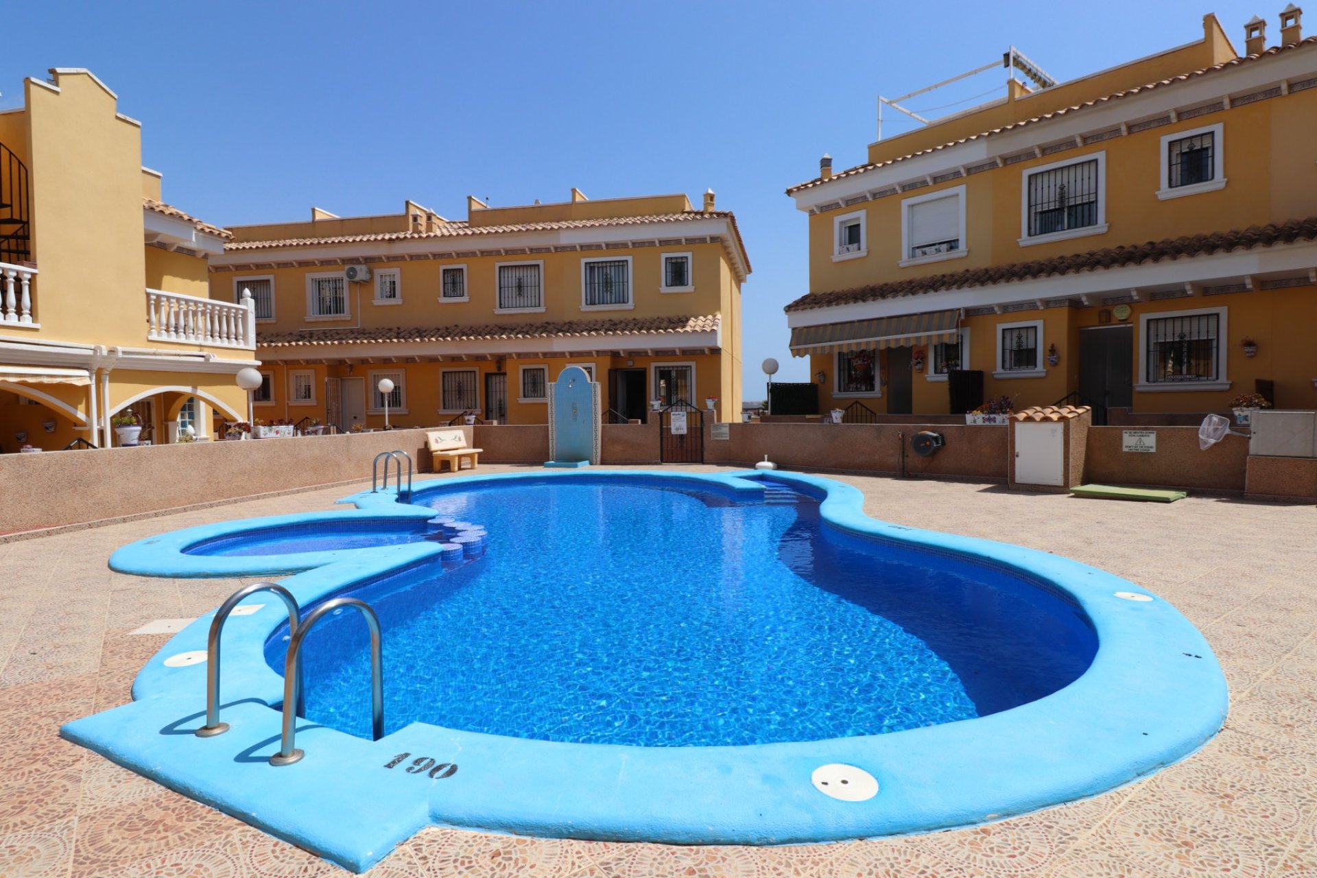 Revente - Maison de ville - Algorfa - Montemar