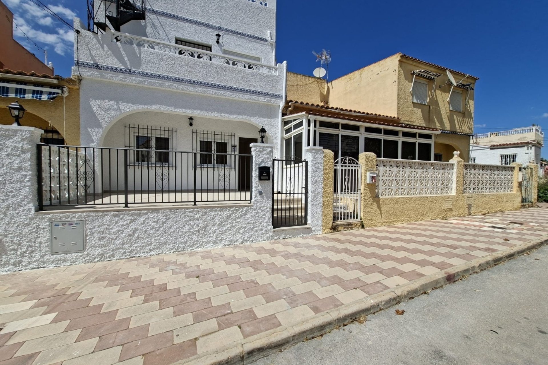 Revente - Maison de ville - La Marina - La Marina - Urbanization