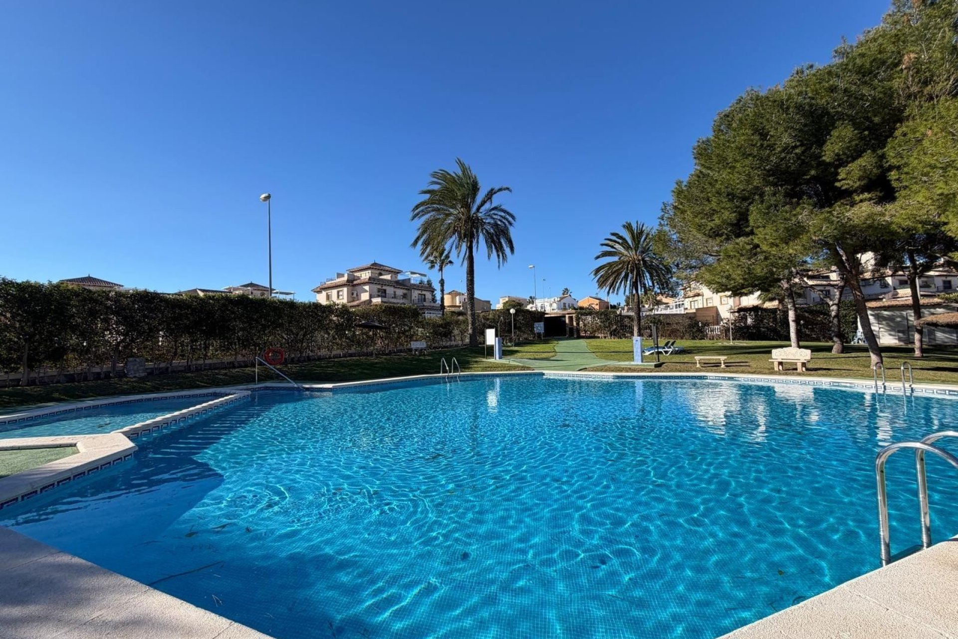 Revente - Maison de ville - Orihuela Costa - Las Filipinas