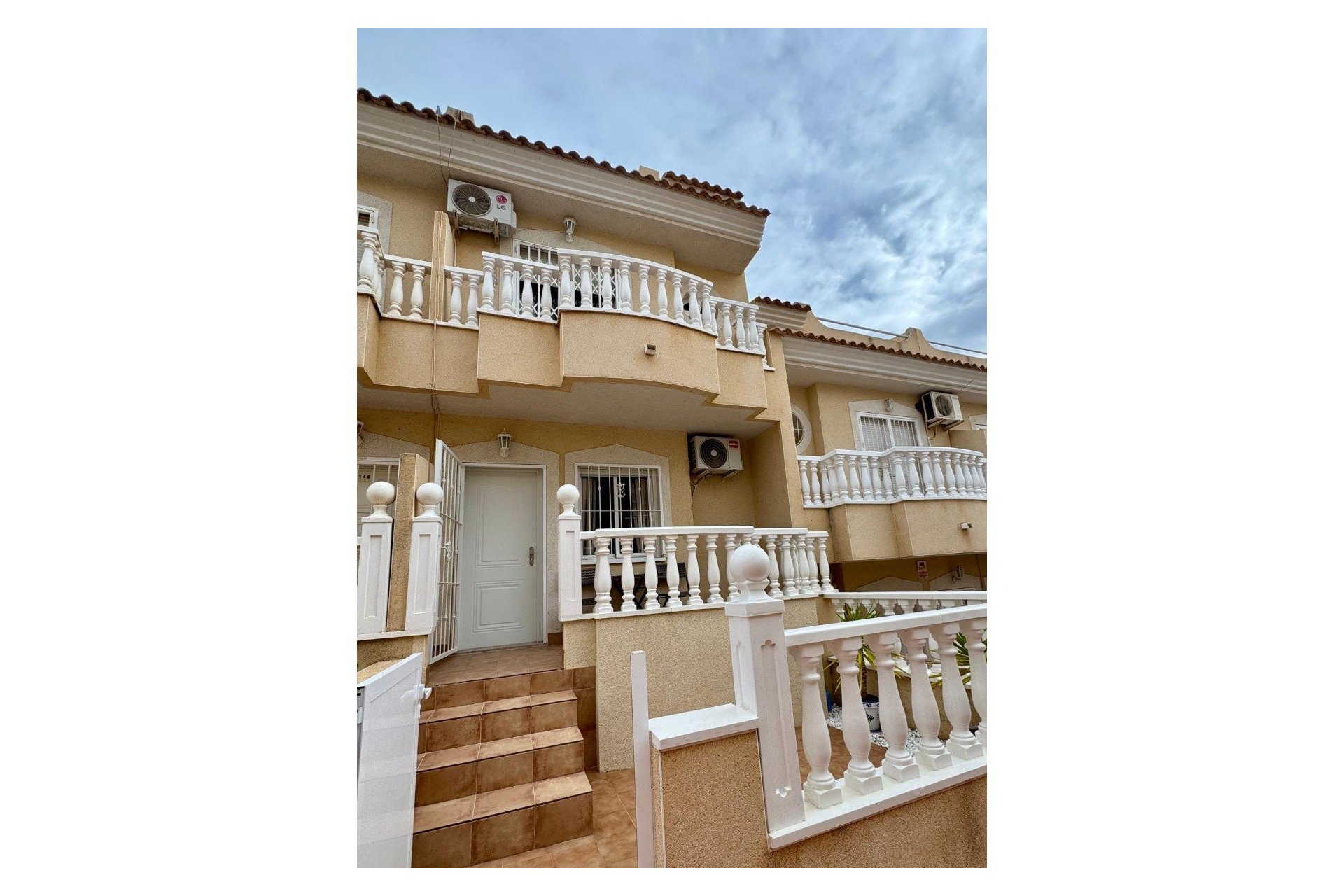 Revente - Maison de ville - Orihuela Costa - Villamartín-Las Filipinas