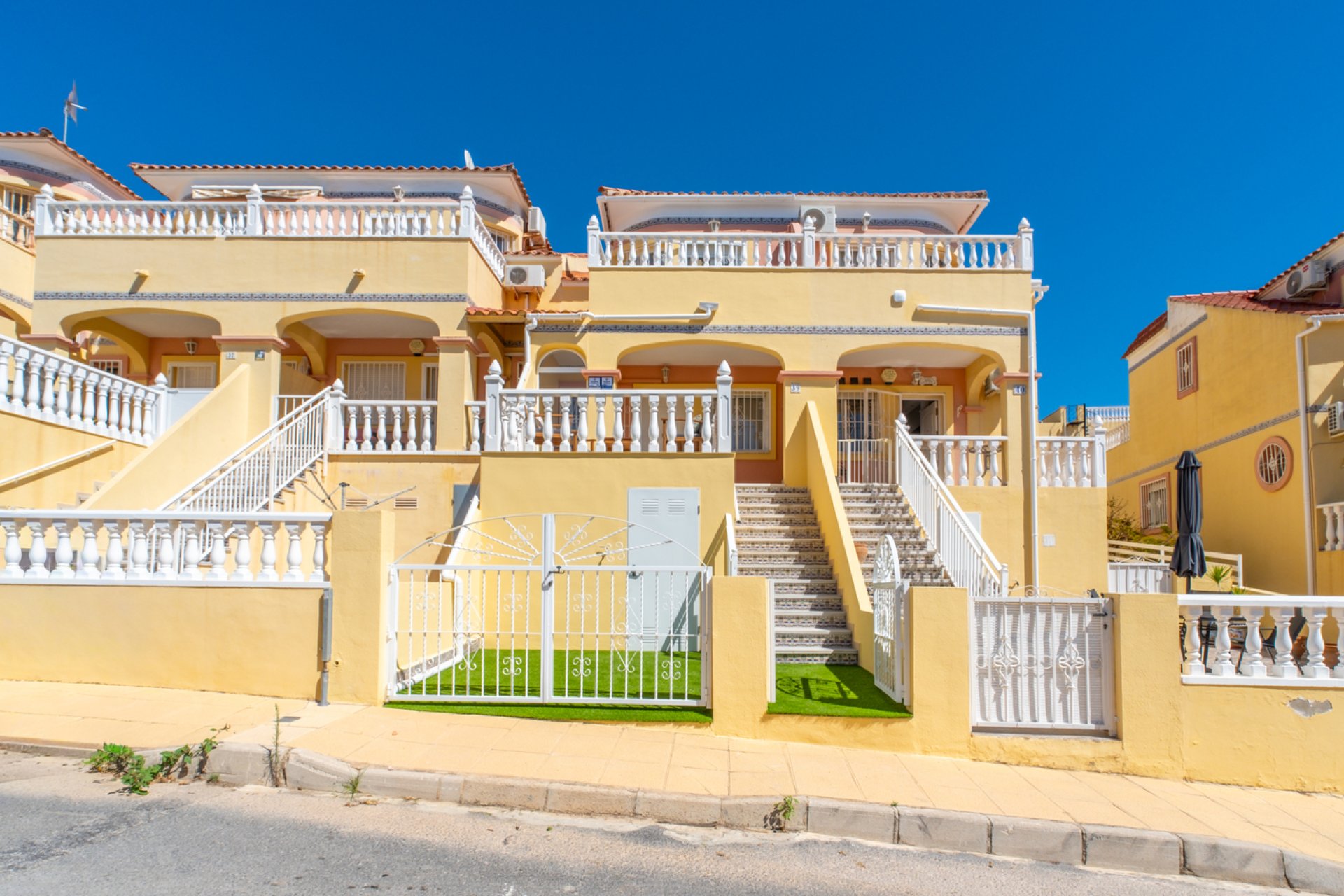 Revente - Maison de ville - Orihuela Costa - Villamartin