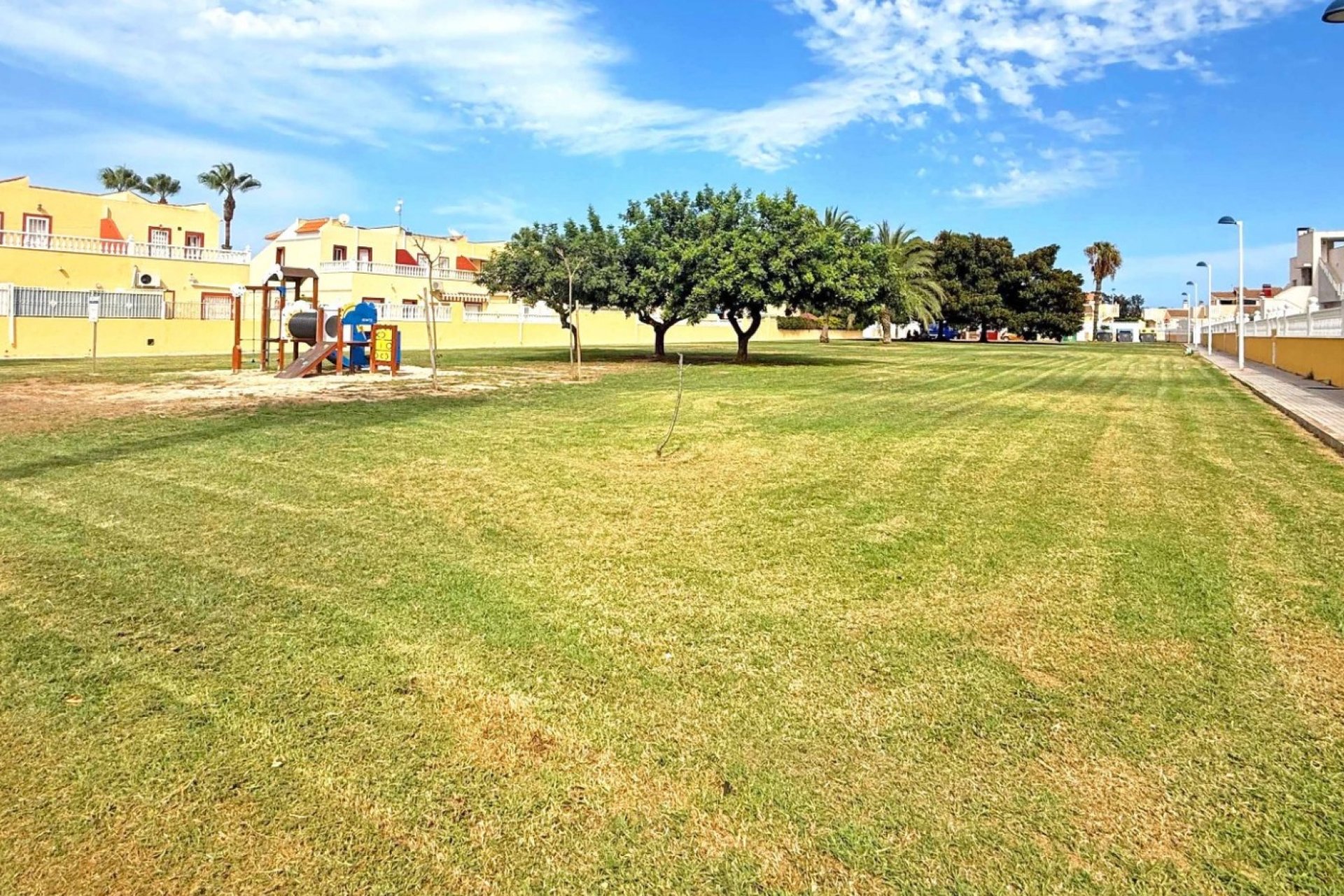 Revente - Maison de ville - Torrevieja - La Siesta - El Salado -  Torreta