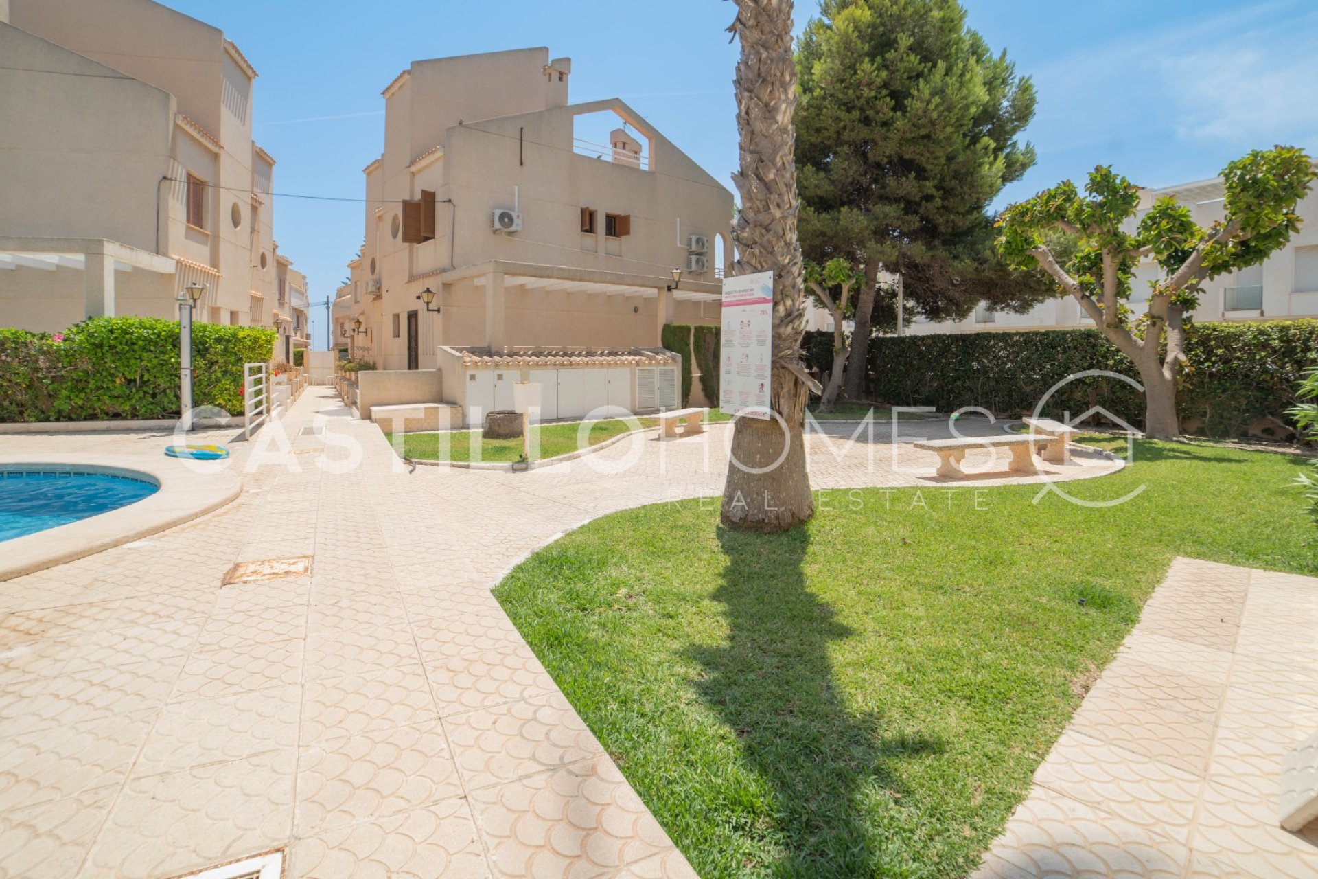 Revente - Maison de ville - Torrevieja - Urb. Rosaleda