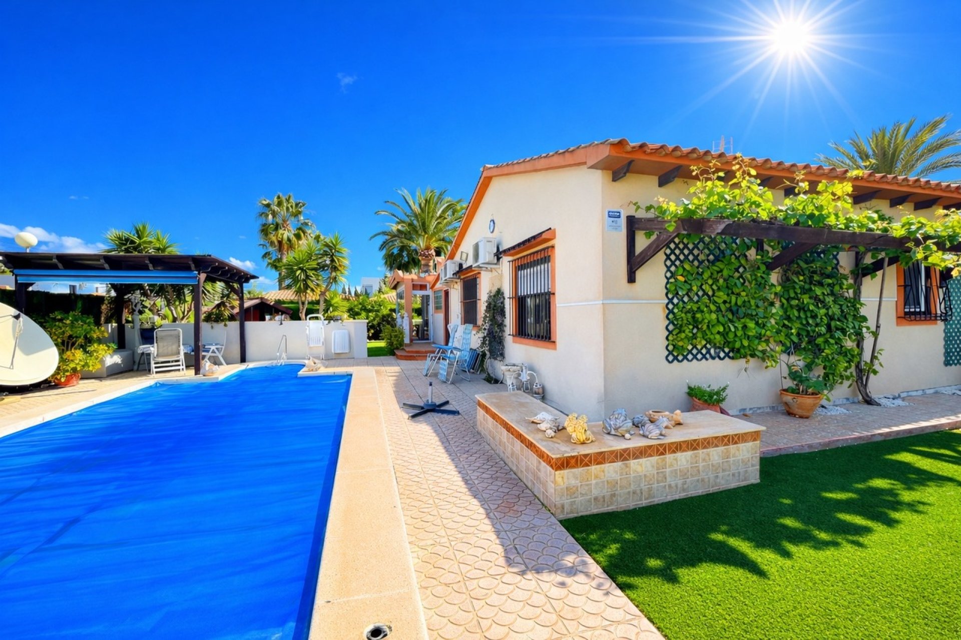 Revente - Villa - Cabo Roig