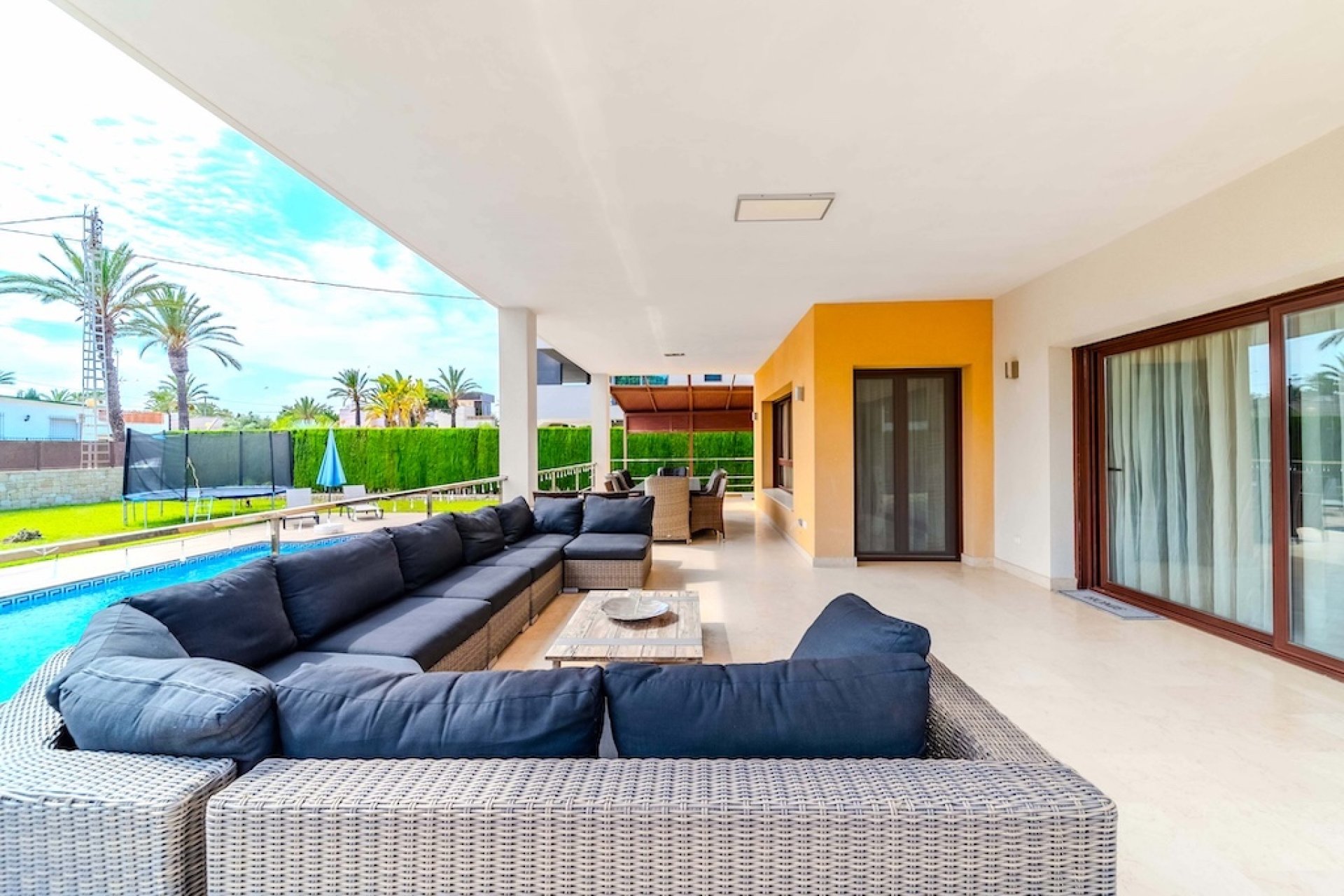Revente - Villa - Cabo Roig