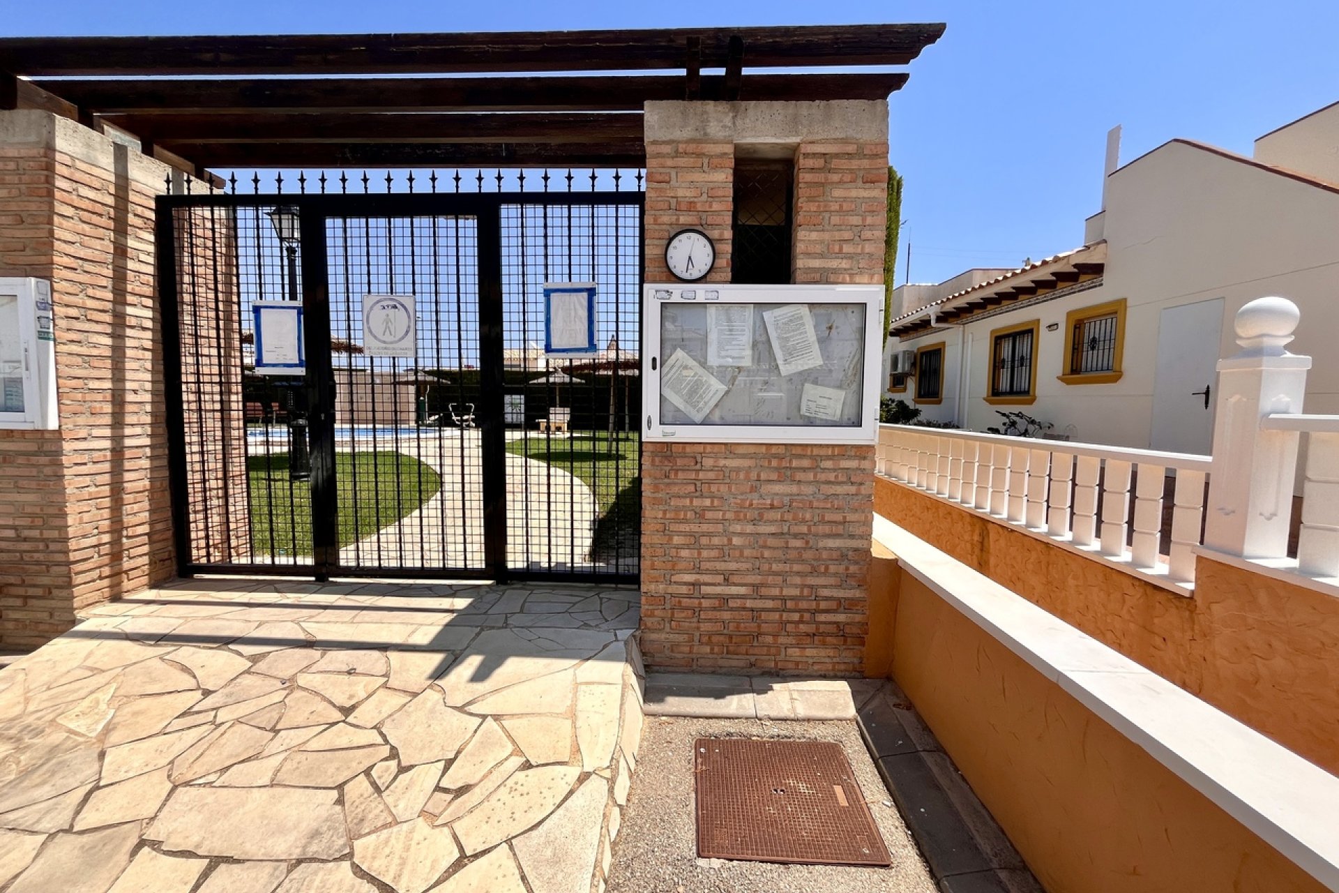 Revente - Villa - Cabo Roig