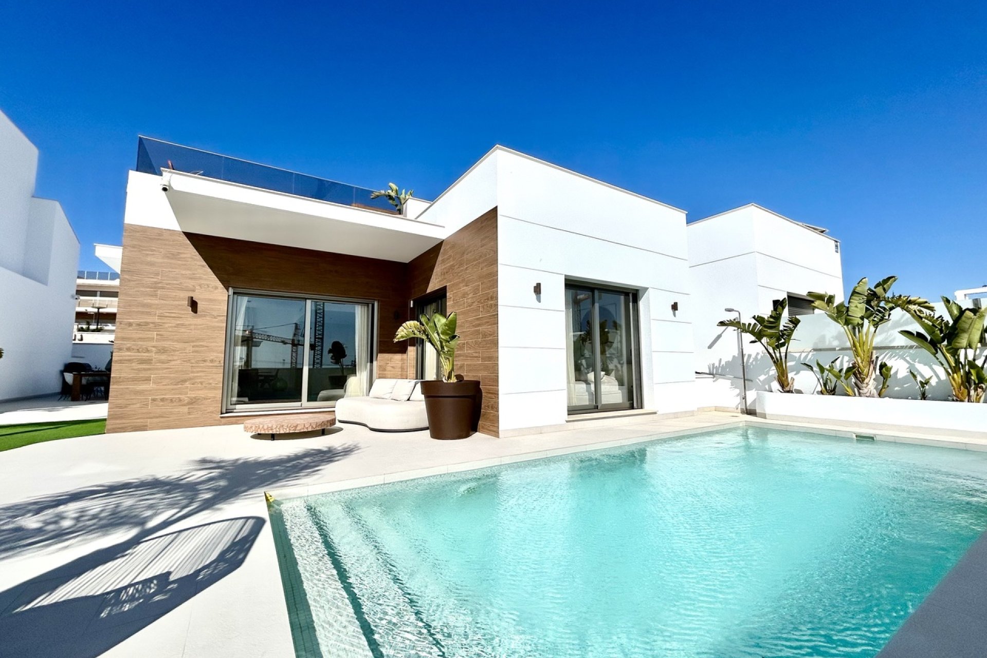 Revente - Villa - Las Filipinas